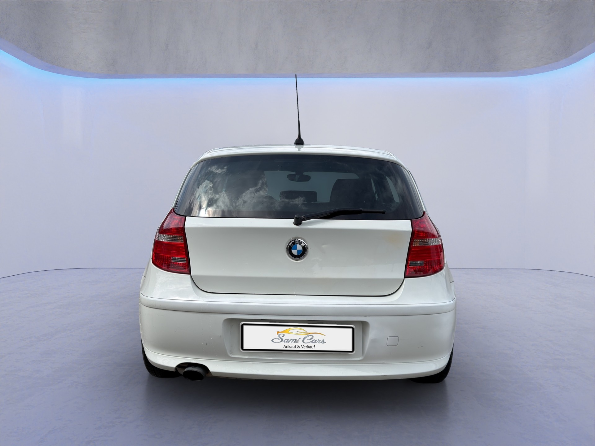 BMW 116i Steptronic-image-4