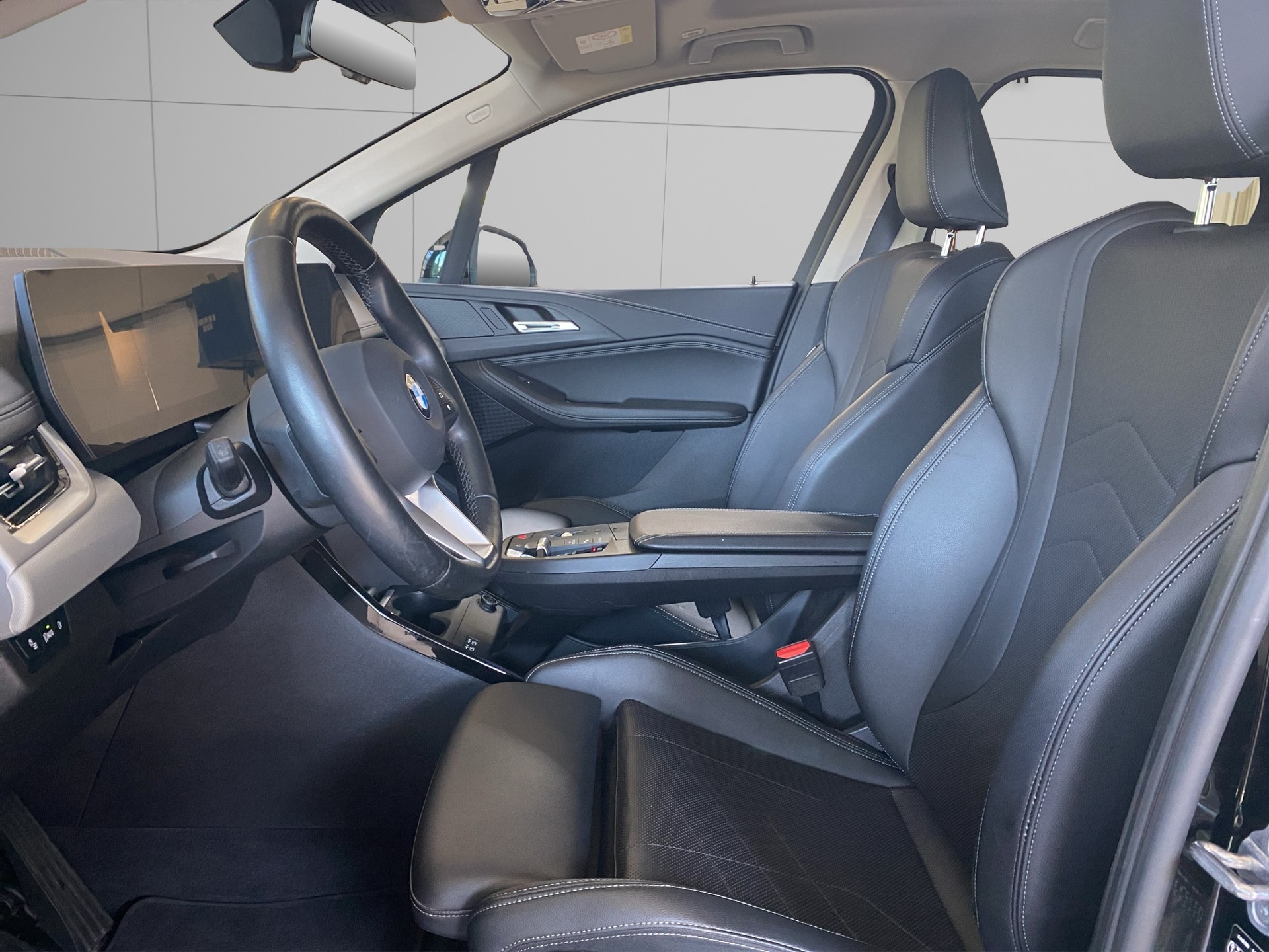 BMW 218i Active Tourer DKG-image-9