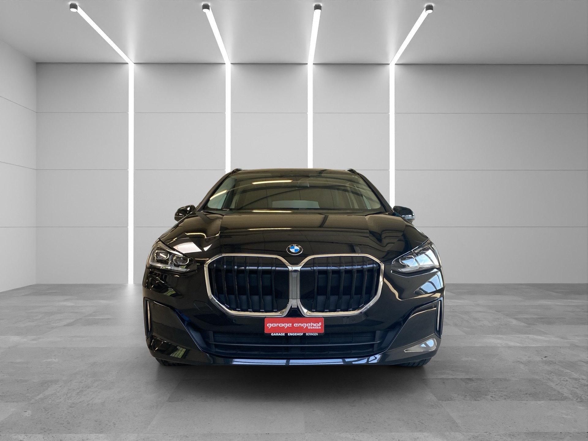 BMW 218i Active Tourer DKG-image-1