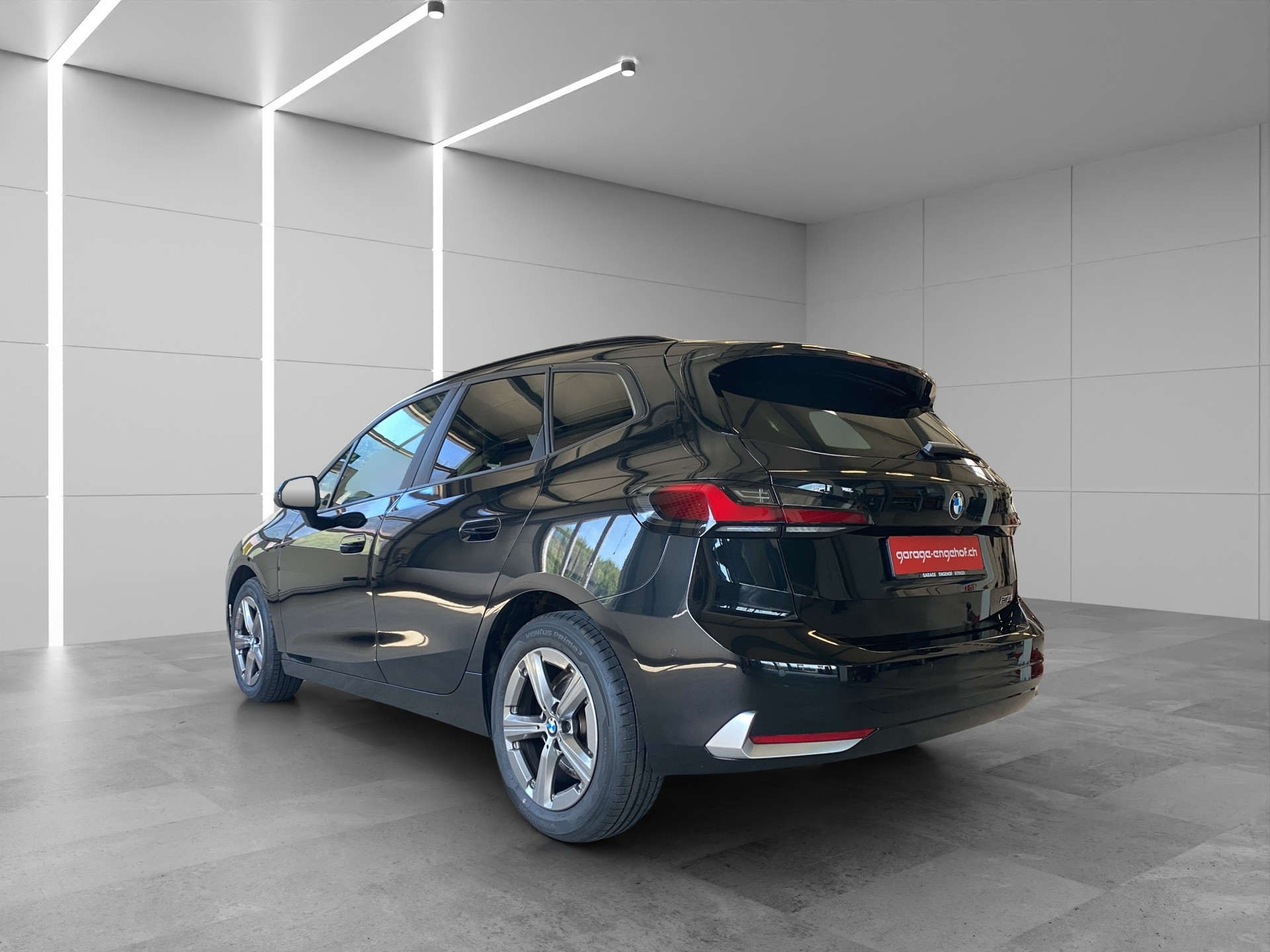 BMW 218i Active Tourer DKG-image-3