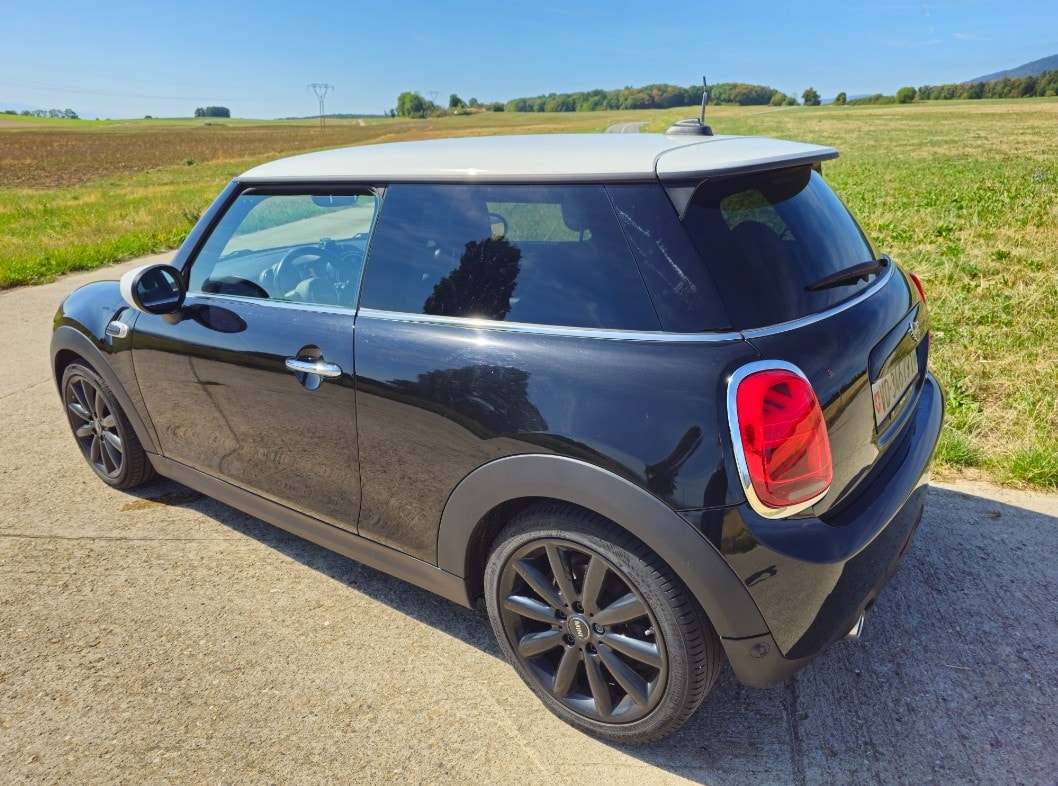 MINI 1.5i Cooper-image-0