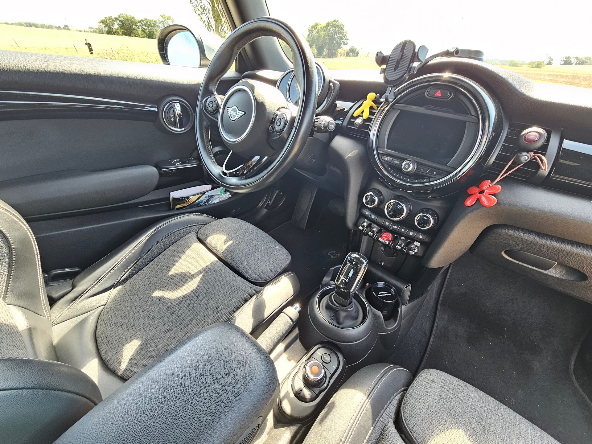 MINI 1.5i Cooper-image-4