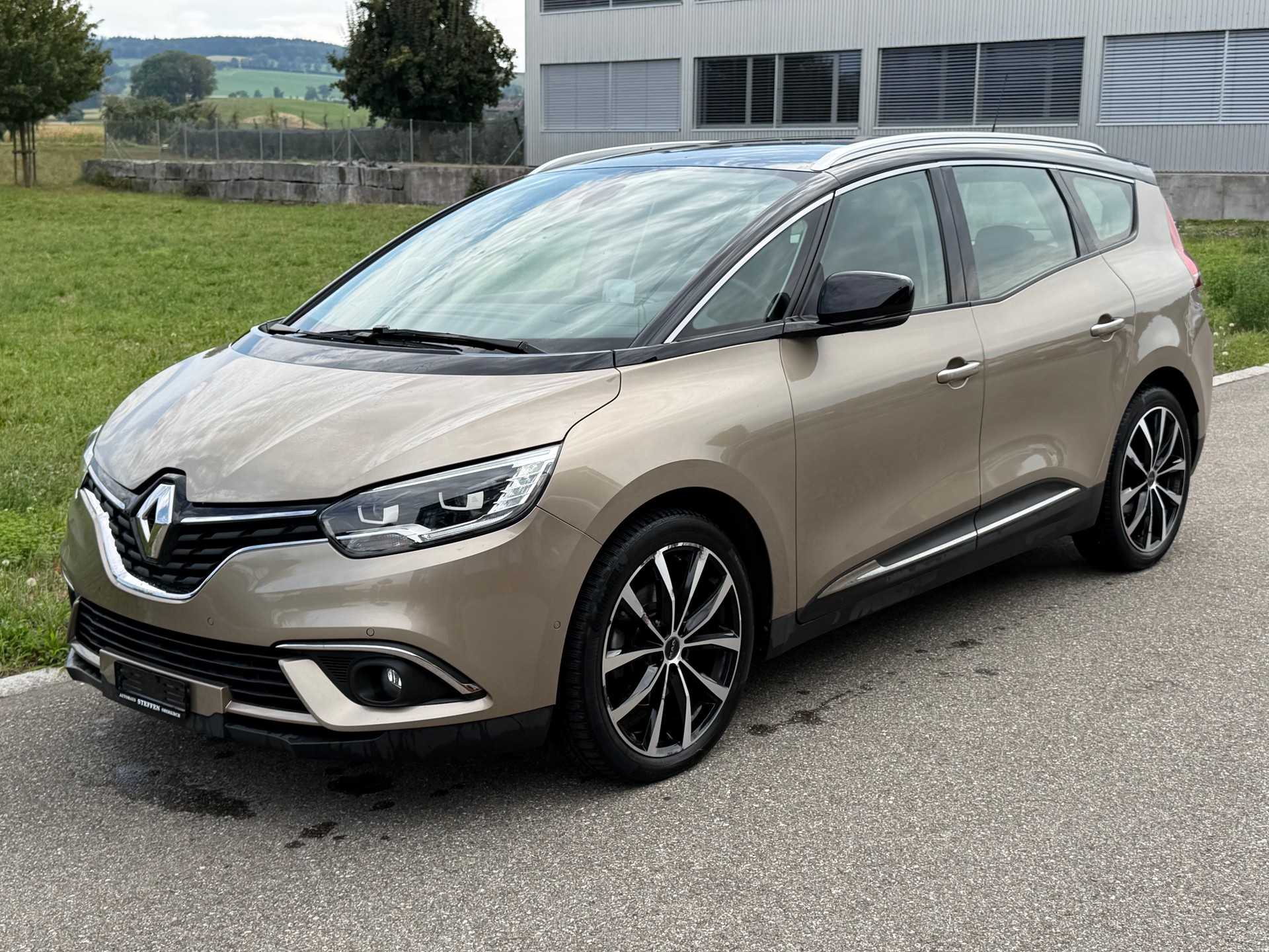 RENAULT Grand Scénic 1.6 dCi Intens EDC-image-0