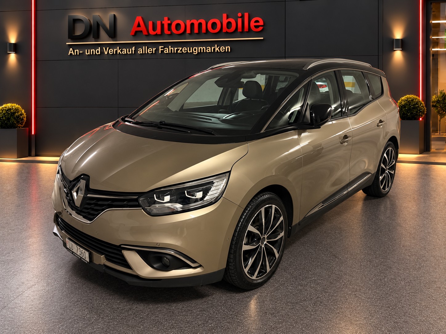 RENAULT Grand Scénic 1.6 dCi Intens EDC