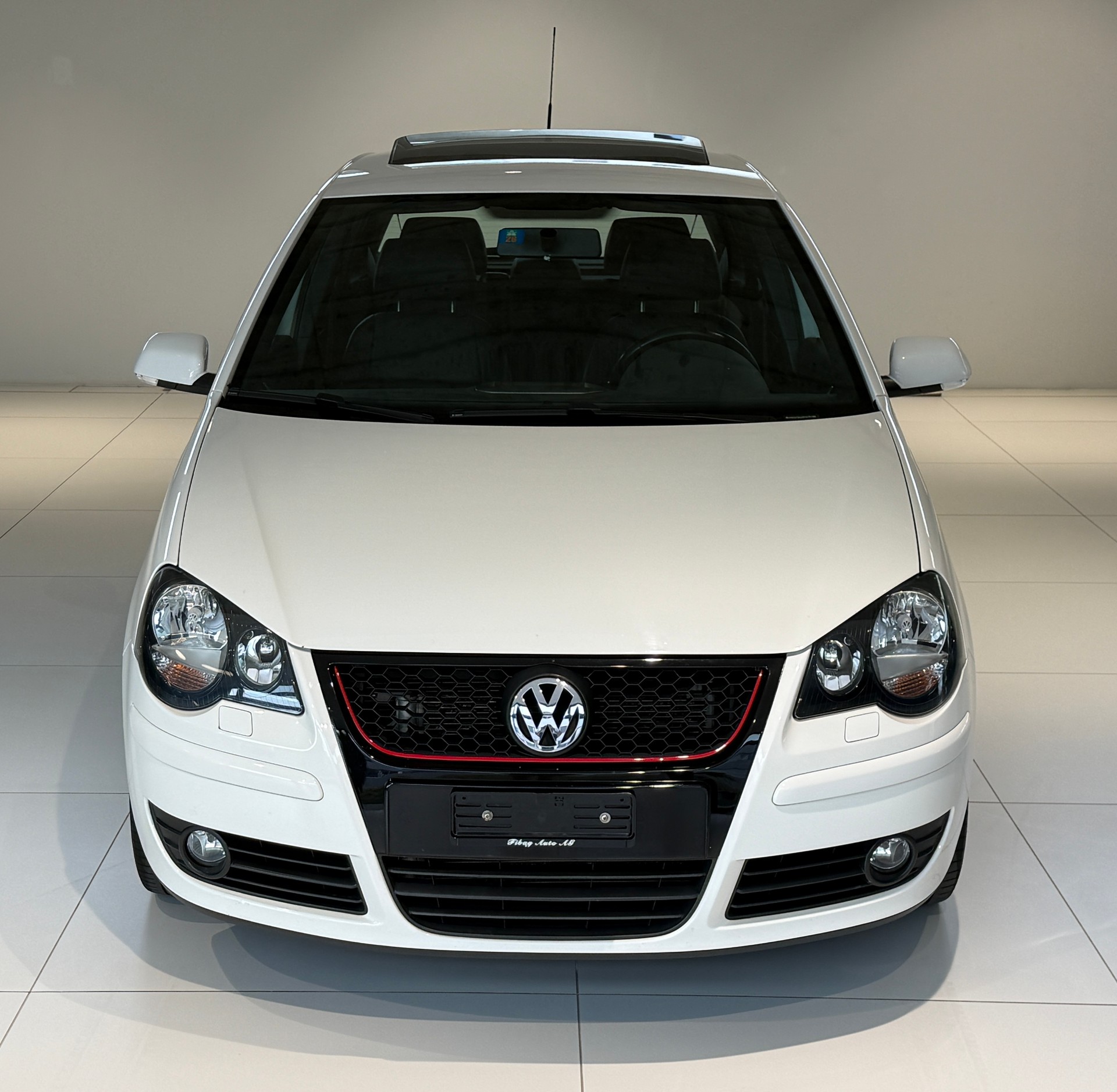 VW Polo 1.8 20V Turbo GTI ***Aus 1. Hand***Lückenloses Serviceheft***Klima***Leder***MFK Neu***-showroom-element-3
