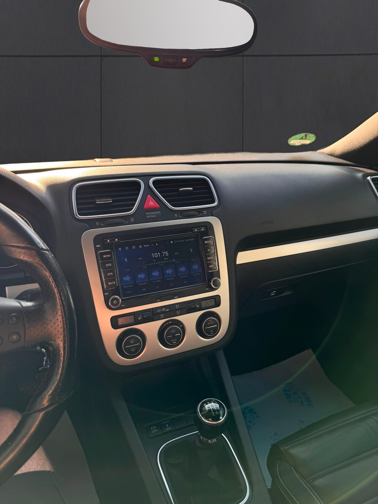 VW Scirocco 2.0 TSI-image-18