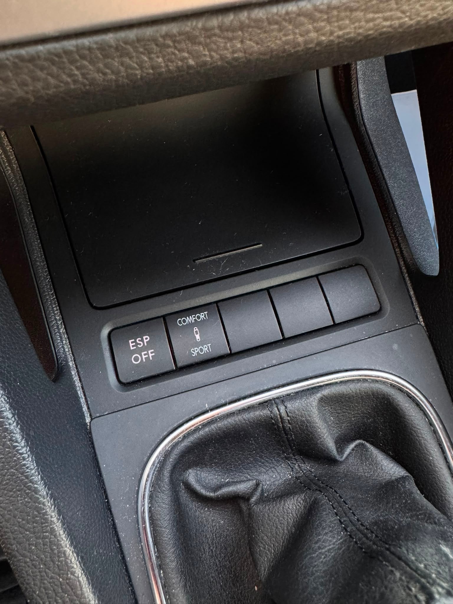 VW Scirocco 2.0 TSI-image-19