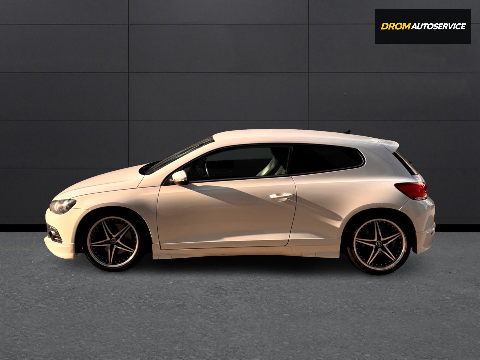 VW Scirocco 2.0 TSI-image-7