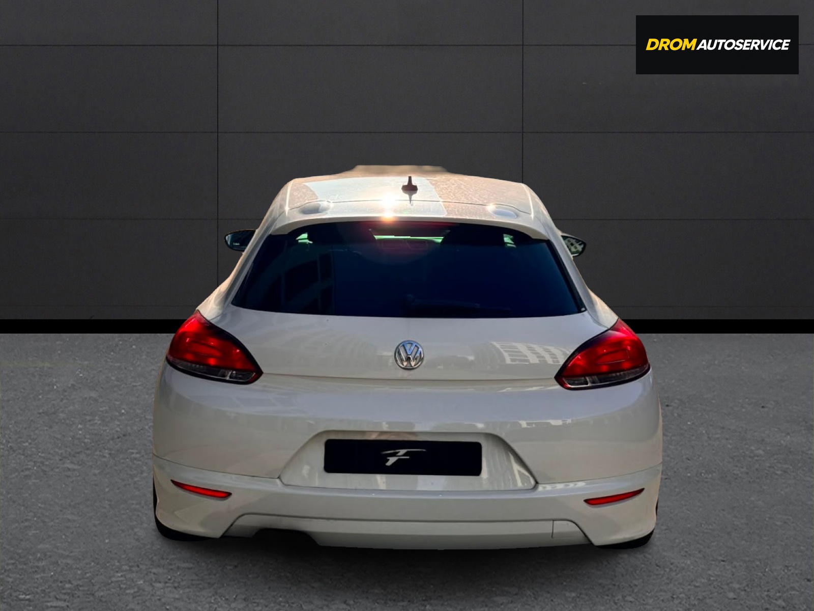 VW Scirocco 2.0 TSI-image-8