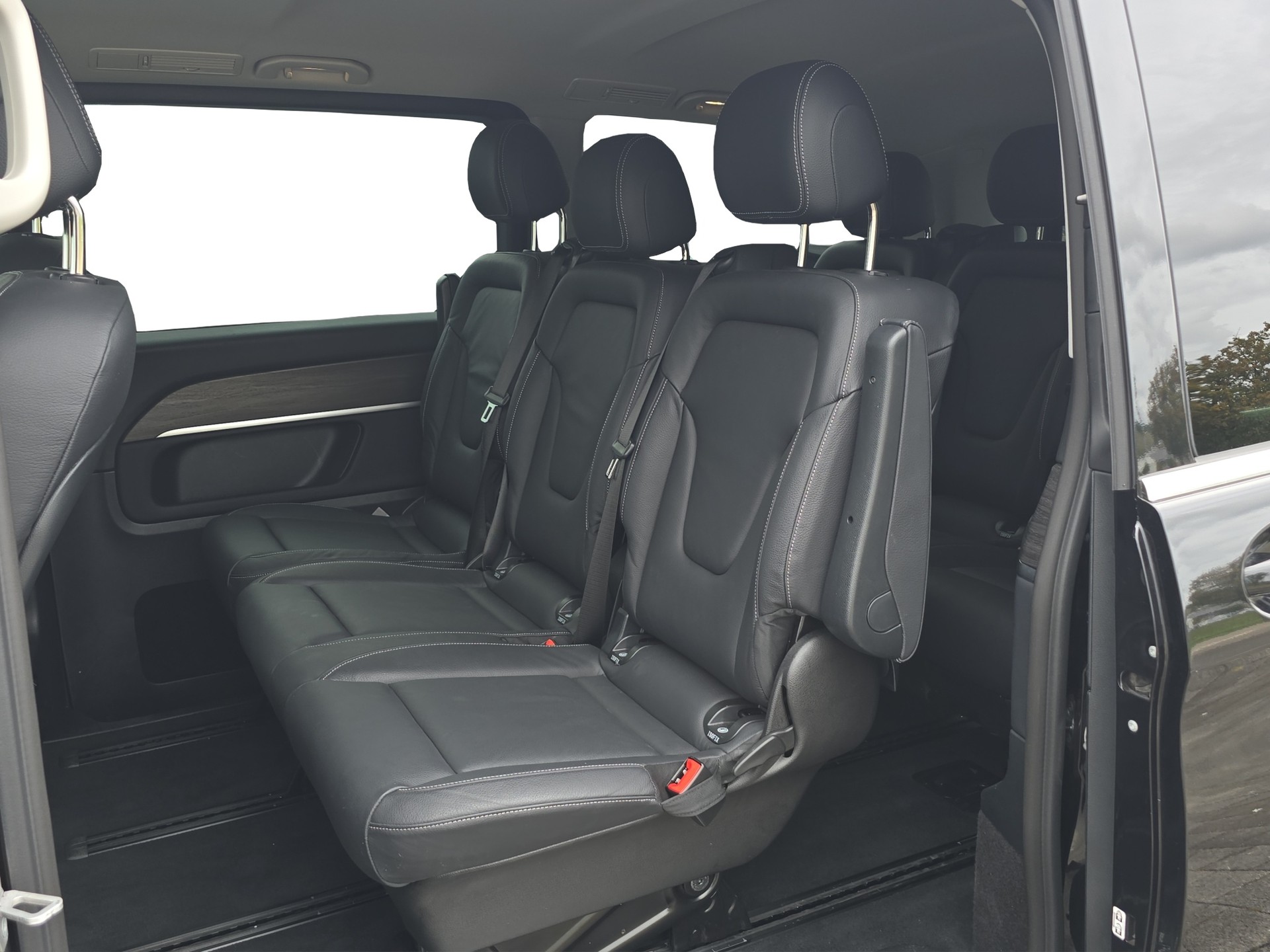 MERCEDES-BENZ V 250 d lang Avantgarde 4Matic G-Tronic-image-8