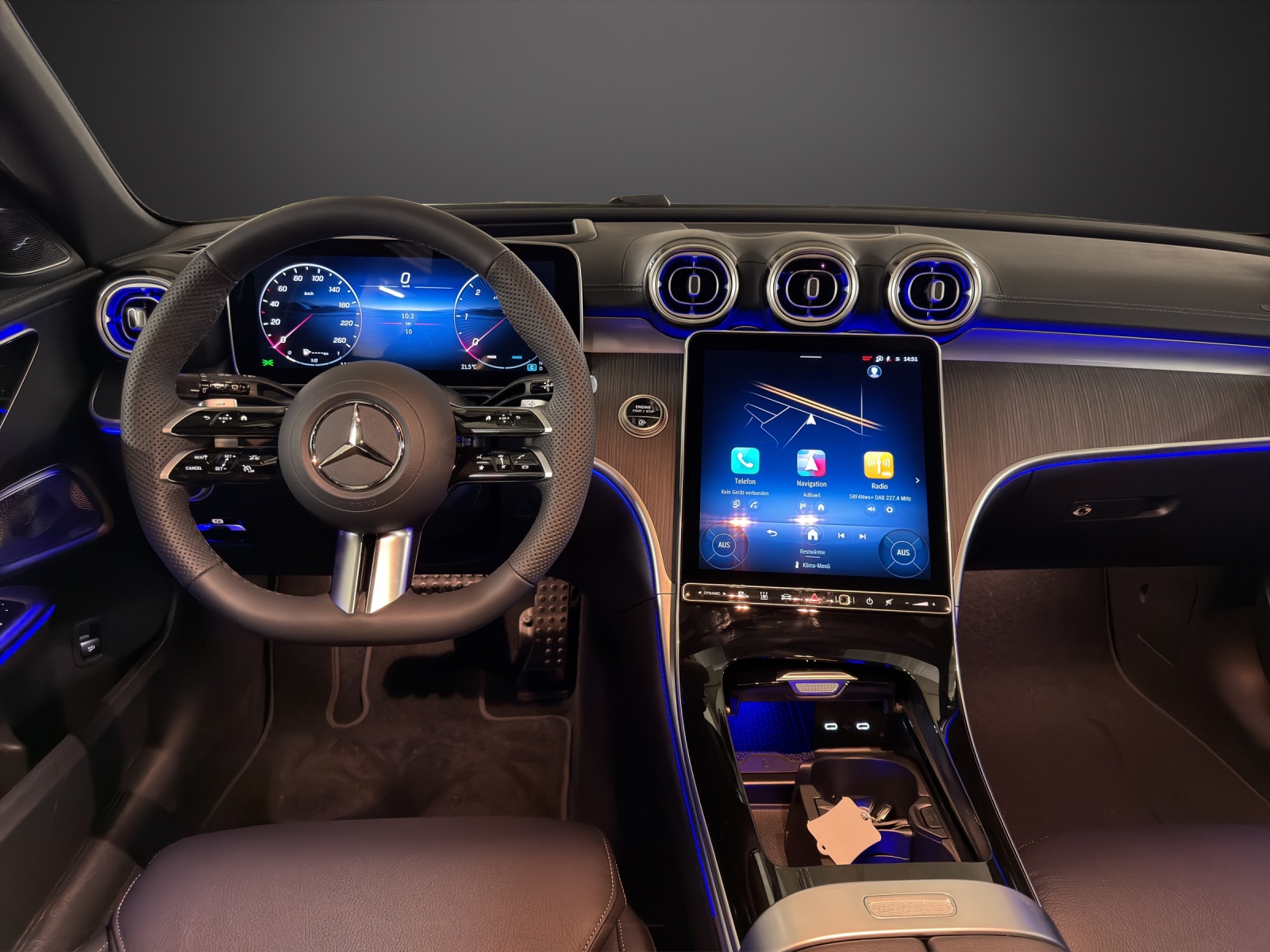 MERCEDES-BENZ C 220 d T 4 Matic-image-9