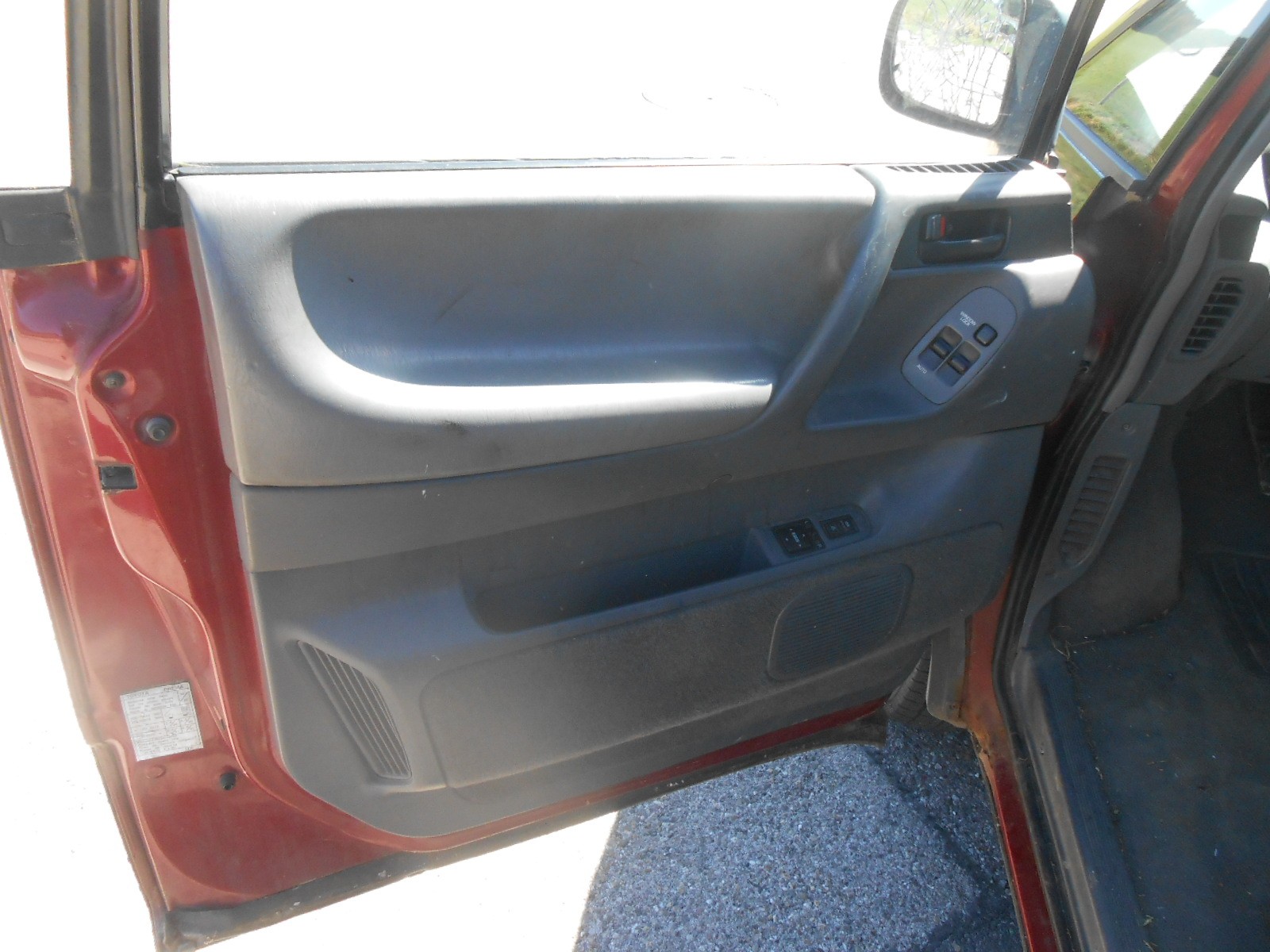TOYOTA Previa XE 4x4-image-11