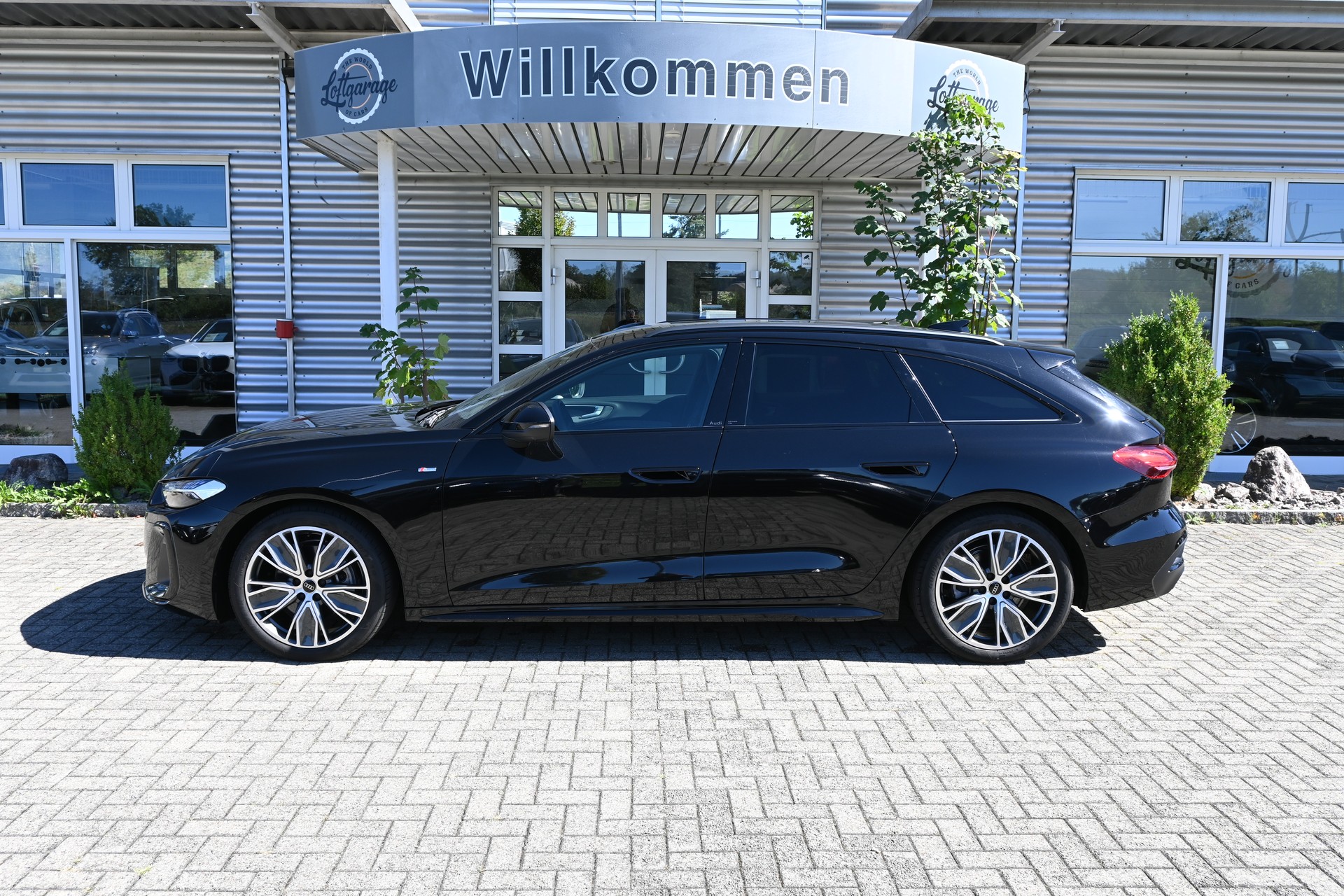AUDI A5 Avant 40 TFSI S-Line Plus S tronic + 204PS-image-3