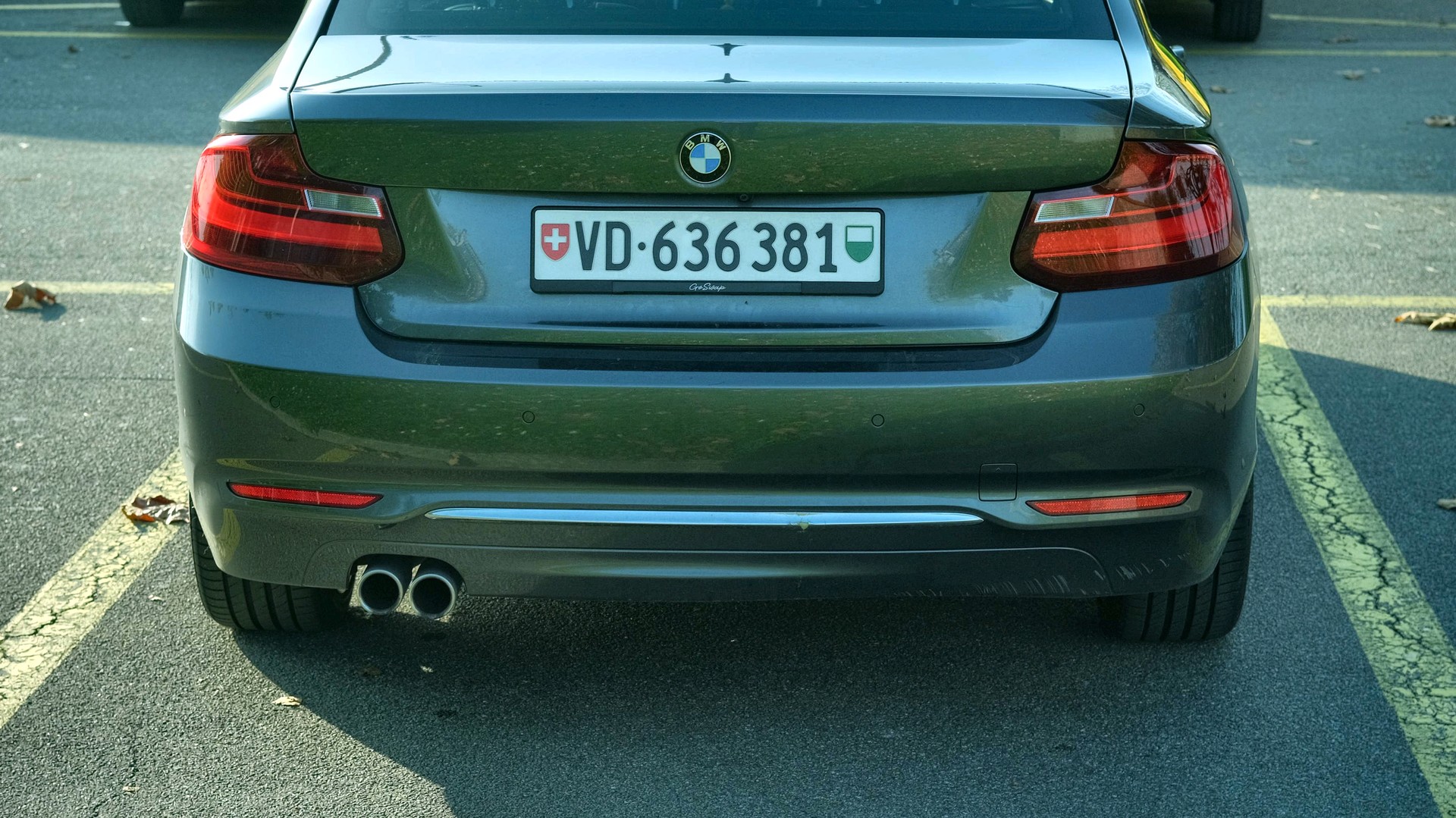 BMW 220d xDrive-image-2