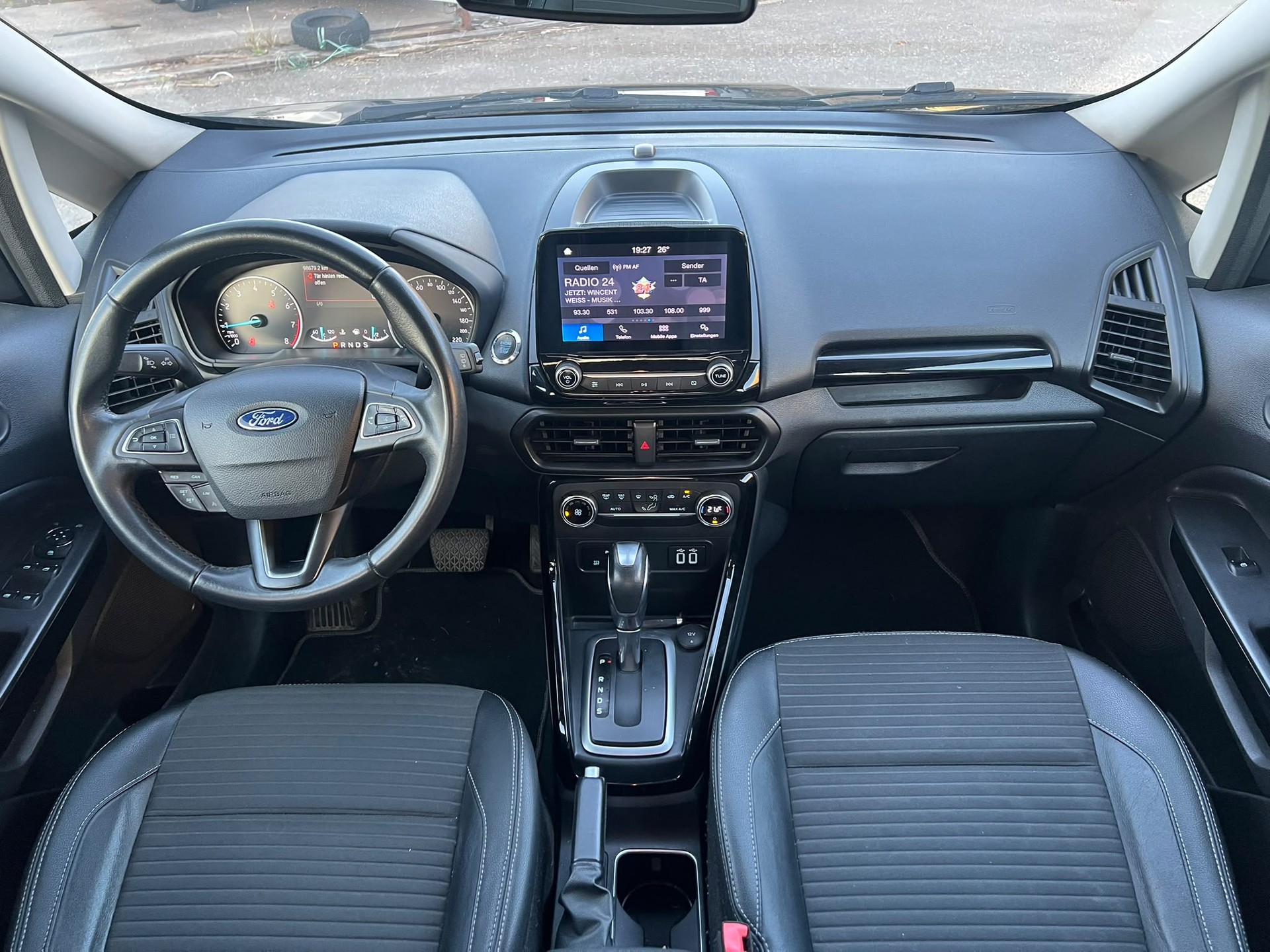 FORD EcoSport 1.0 SCTi Titanium Automat-image-6