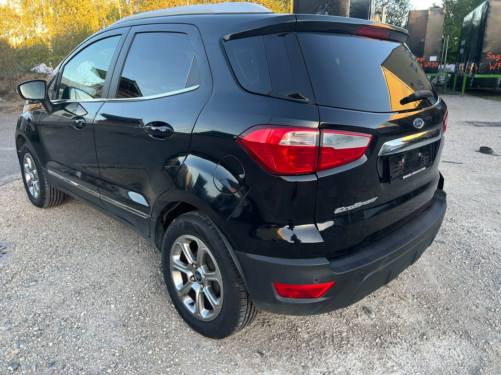 FORD EcoSport 1.0 SCTi Titanium Automat-image-4