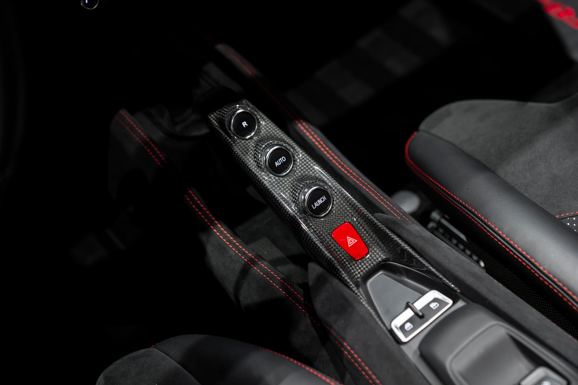 FERRARI F8 Spider-image-14