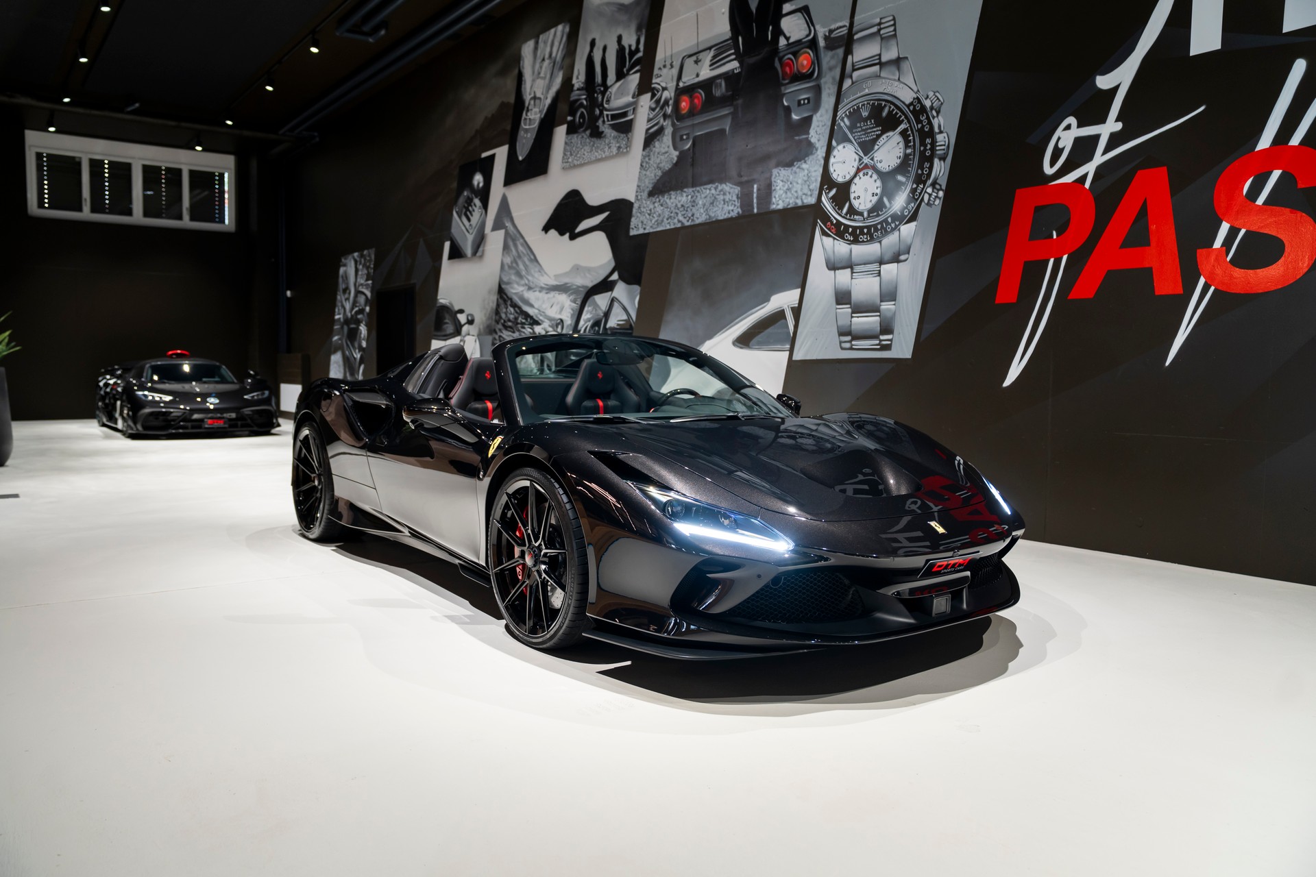 FERRARI F8 Spider