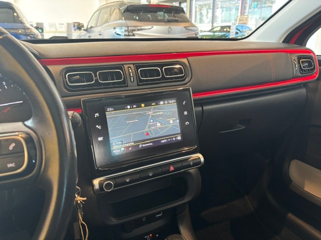 CITROEN C3 1.2i PureTech Shine EAT-image-10