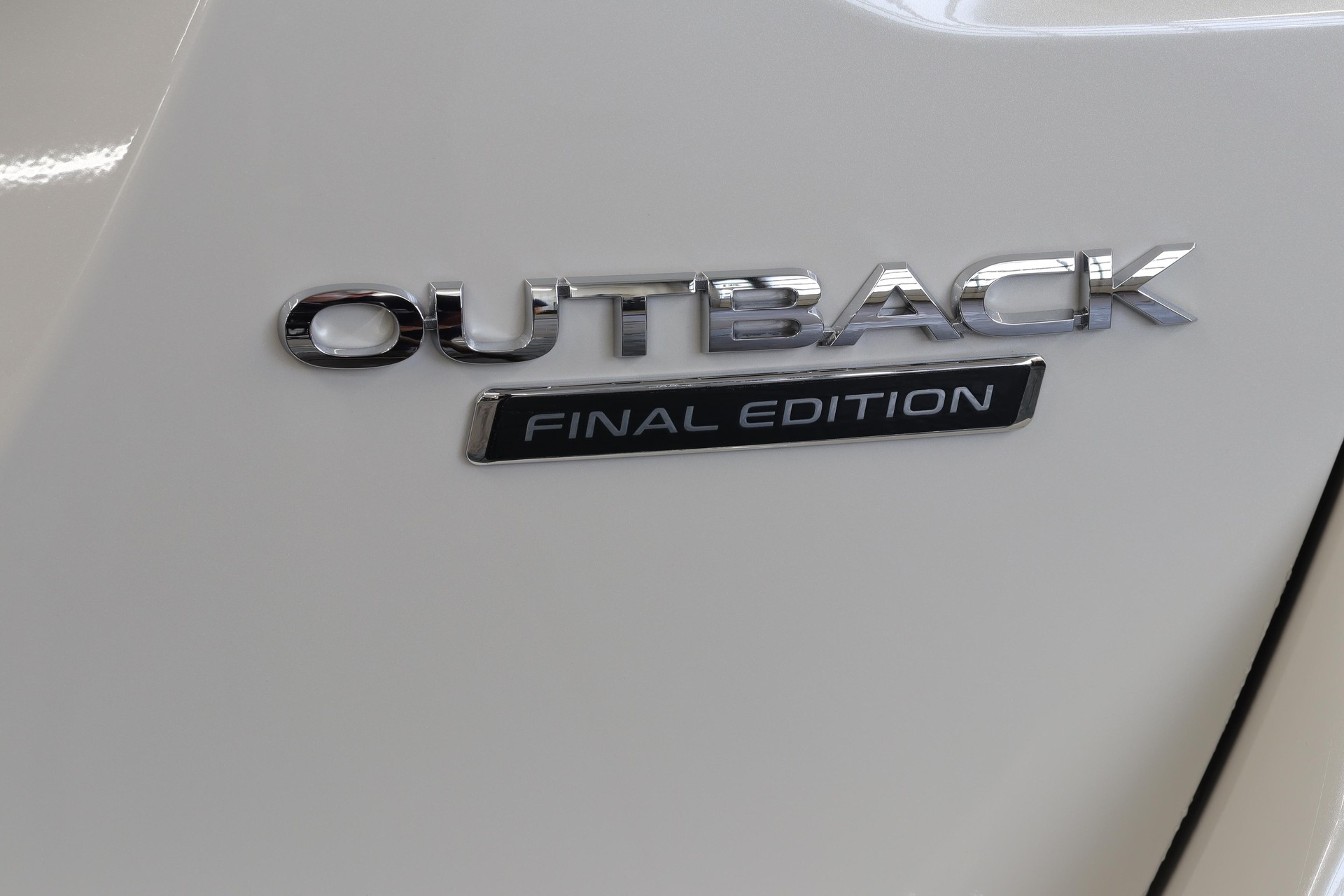 SUBARU Outback 2.5i Final Edition-image-15