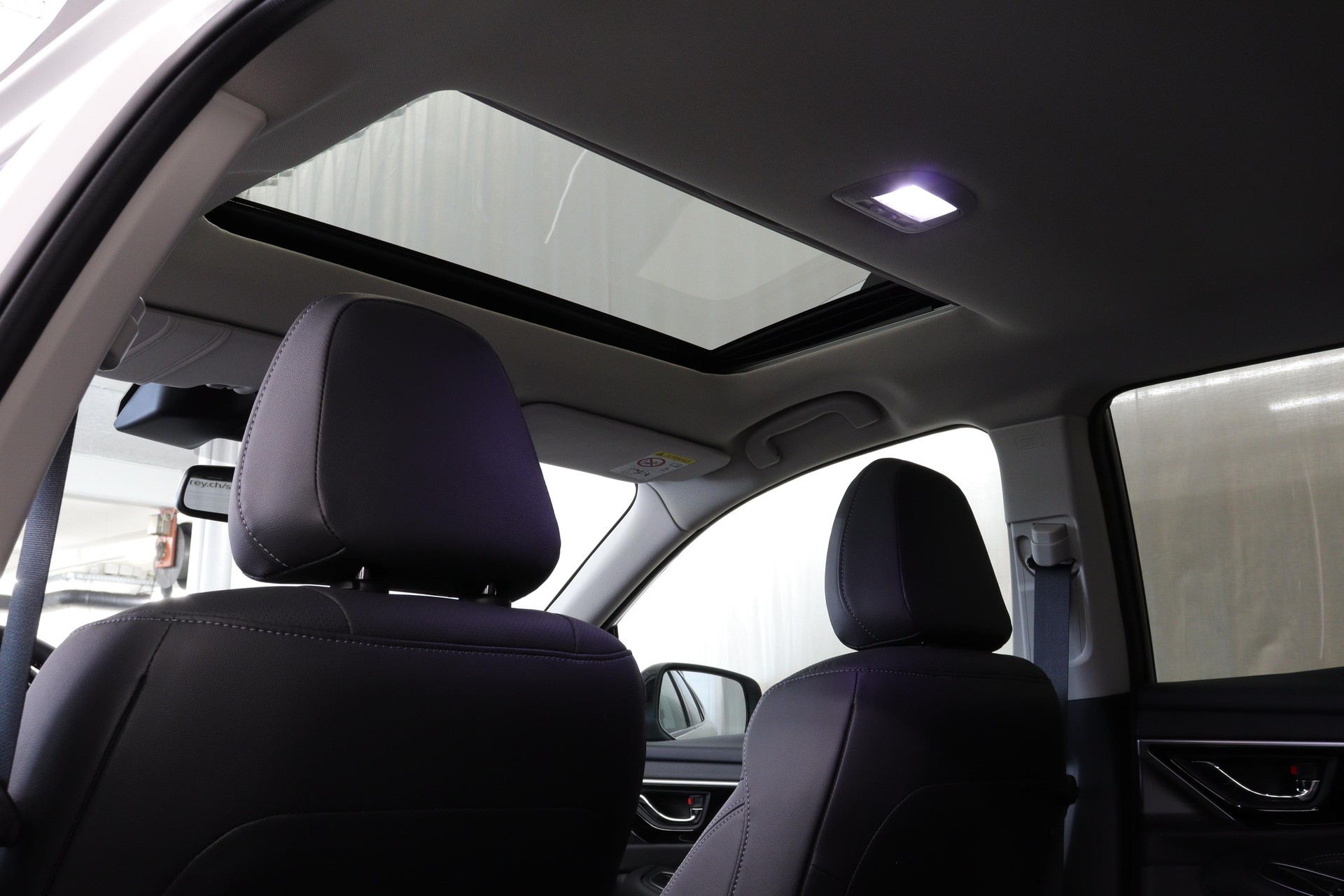 SUBARU Outback 2.5i Final Edition-image-4