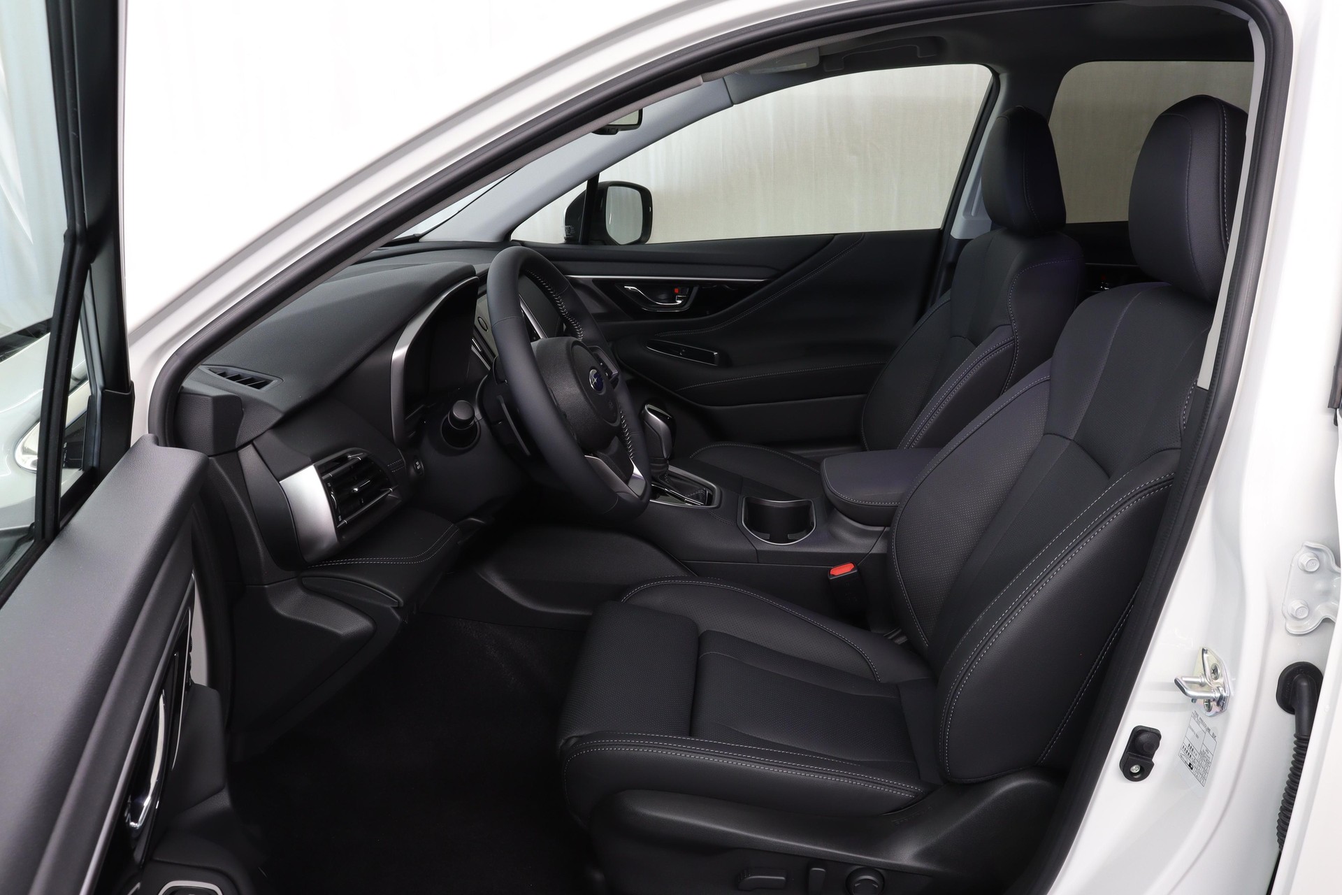 SUBARU Outback 2.5i Final Edition-image-2