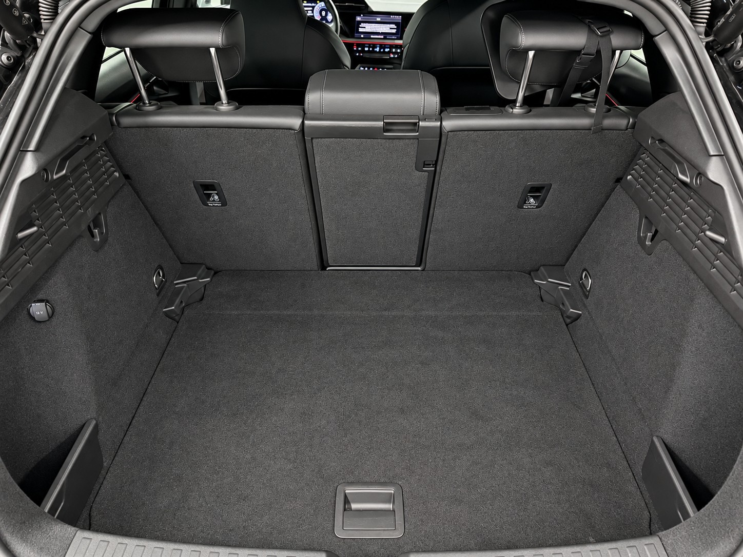 AUDI A3 Sportback 35 TFSI S line Attraction S-tronic-image-18