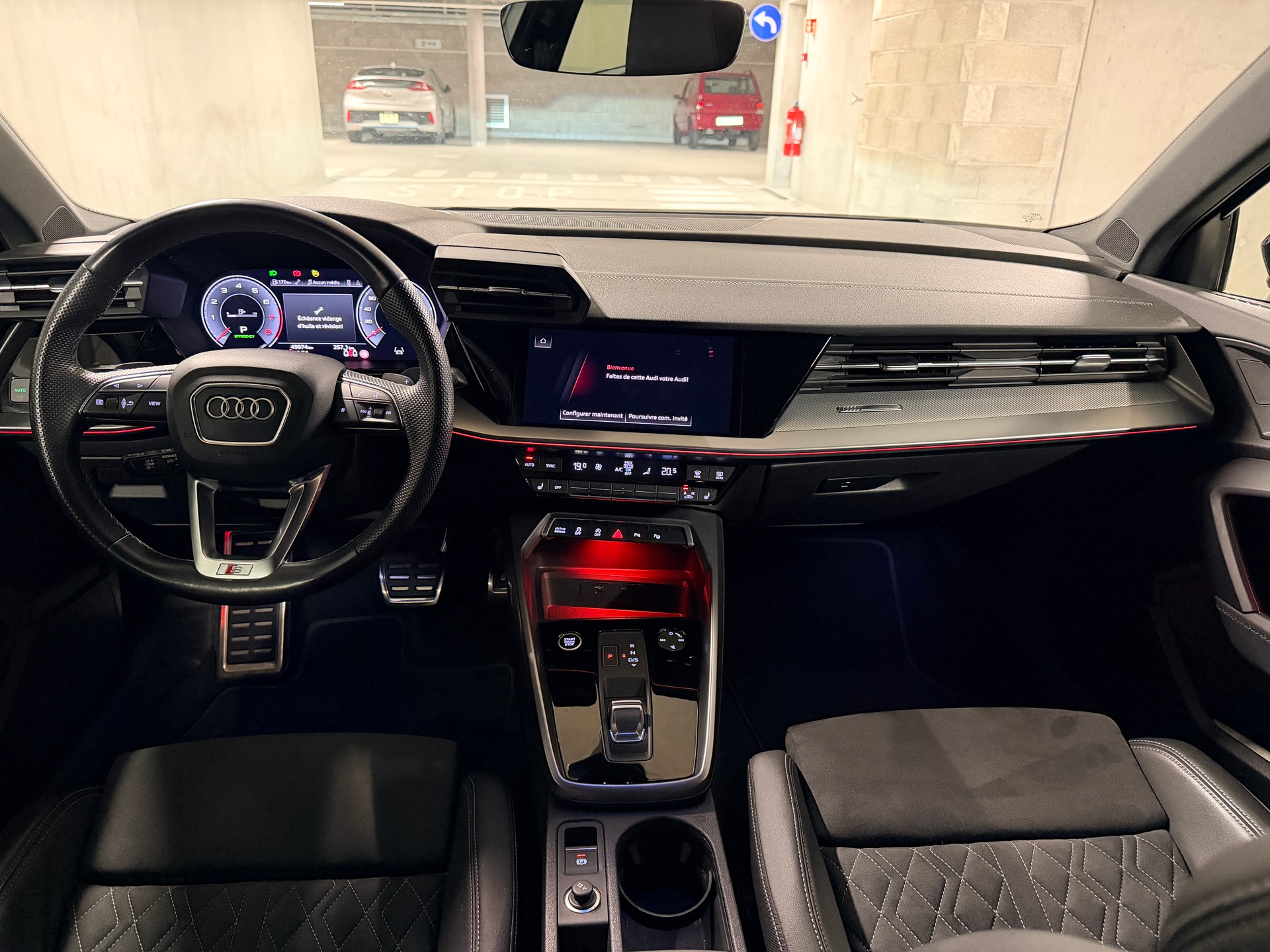 AUDI A3 Sportback 35 TFSI S line Attraction S-tronic-image-13