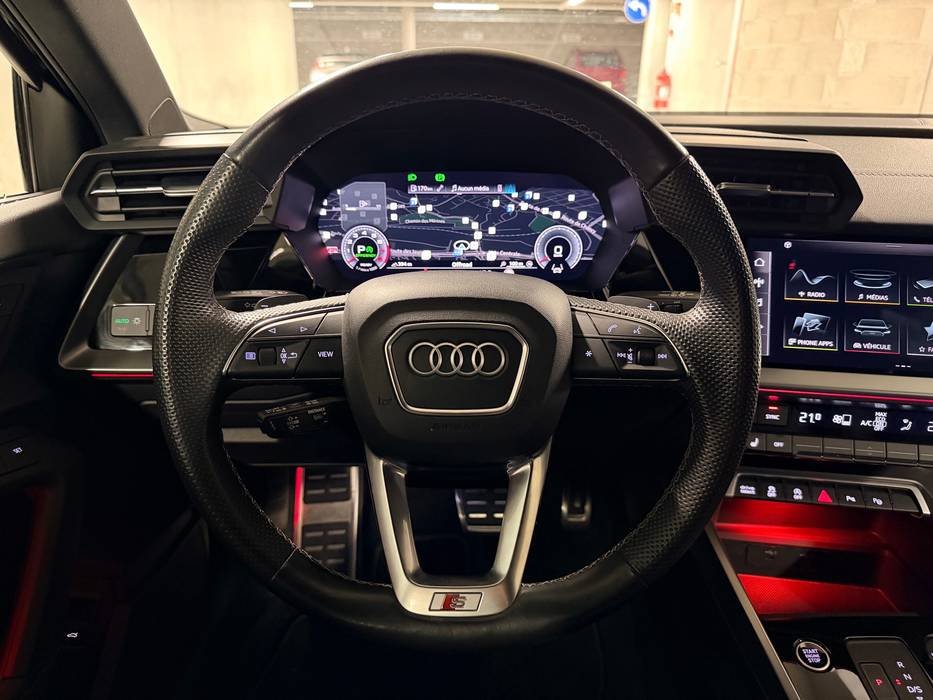 AUDI A3 Sportback 35 TFSI S line Attraction S-tronic-image-9