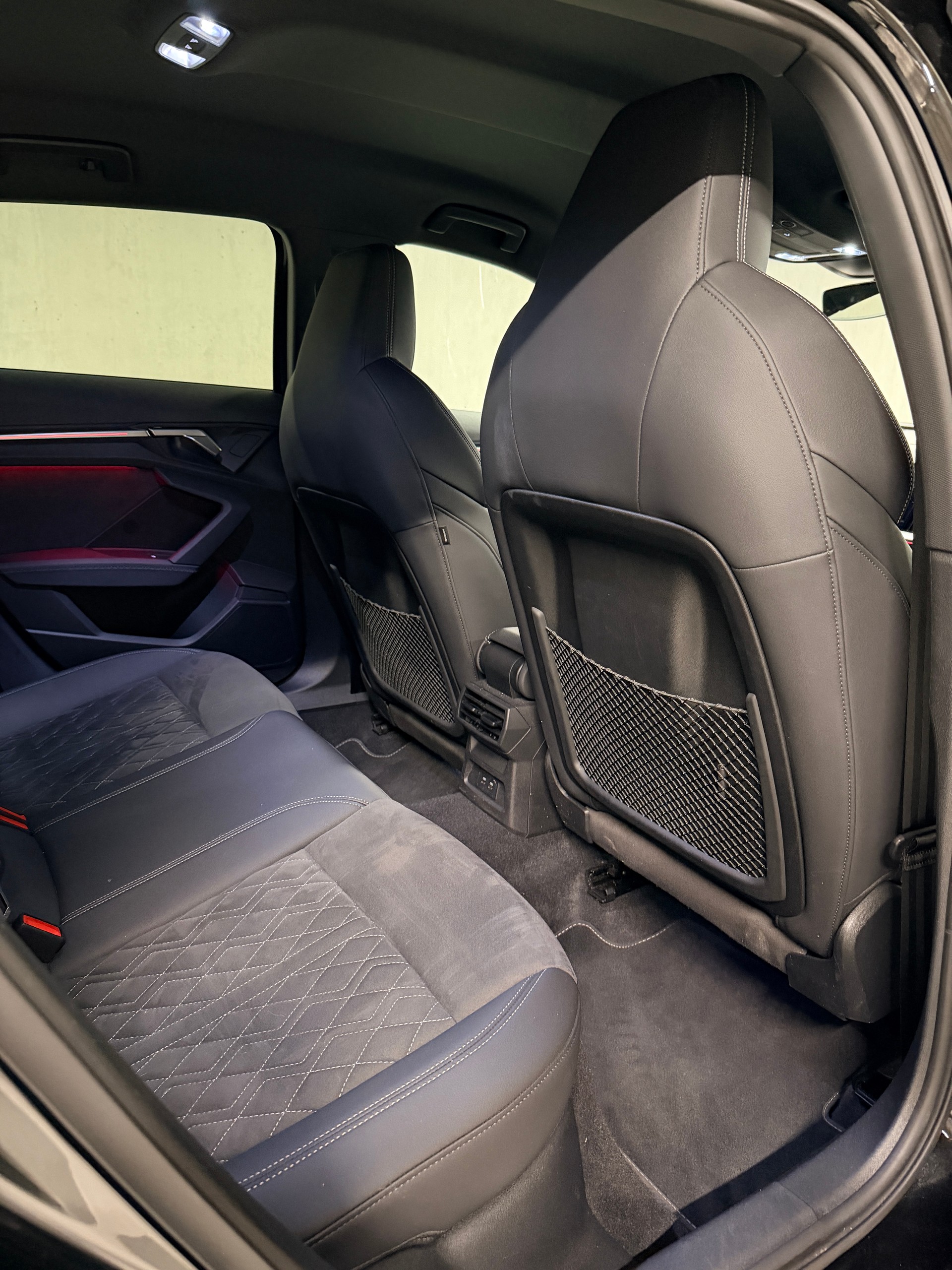 AUDI A3 Sportback 35 TFSI S line Attraction S-tronic-image-21