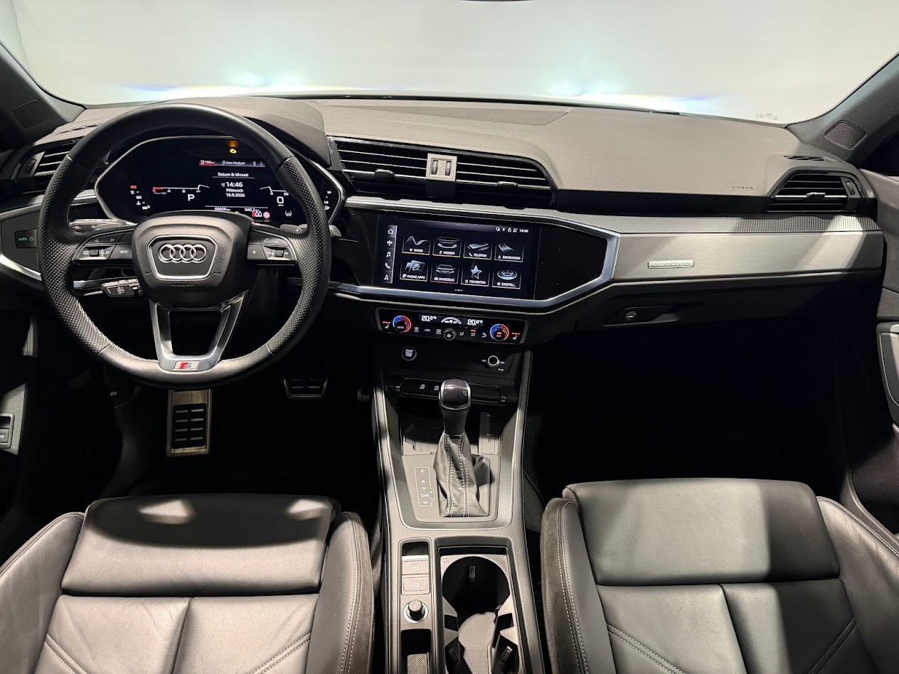 AUDI Q3 35 TDI S line Attraction quattro S-tronic-image-11