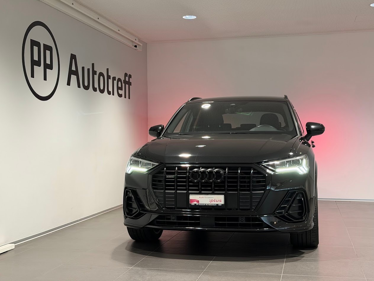 AUDI Q3 35 TDI S line Attraction quattro S-tronic-image-0