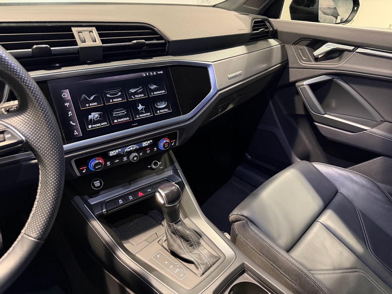 AUDI Q3 35 TDI S line Attraction quattro S-tronic-image-10