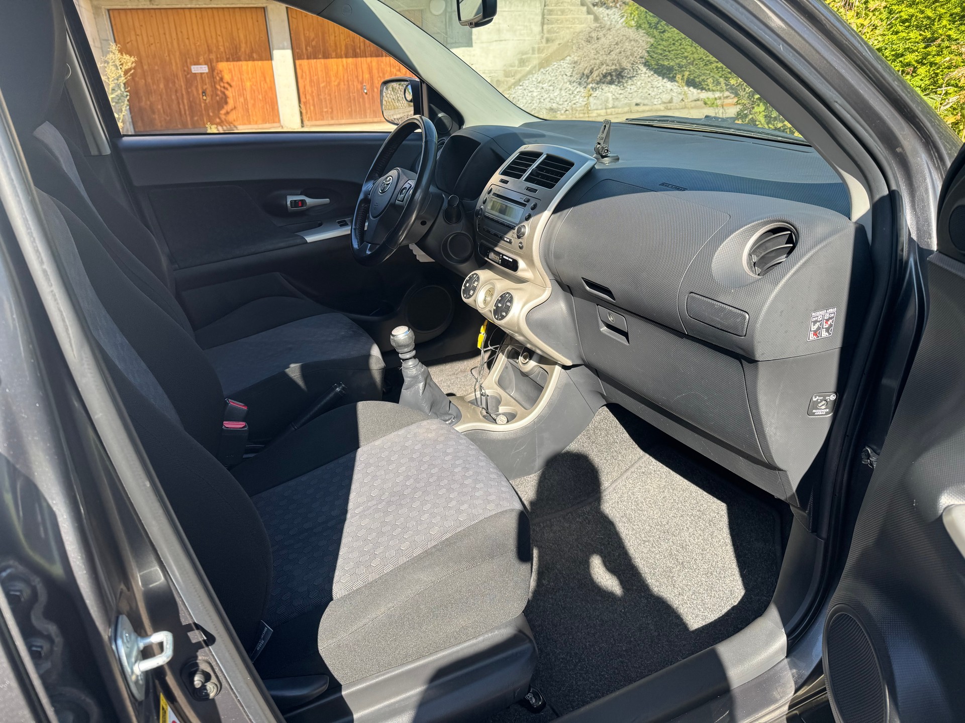 TOYOTA UrbanCruiser 1.33 Dual VVT-i Linea Terra-image-7