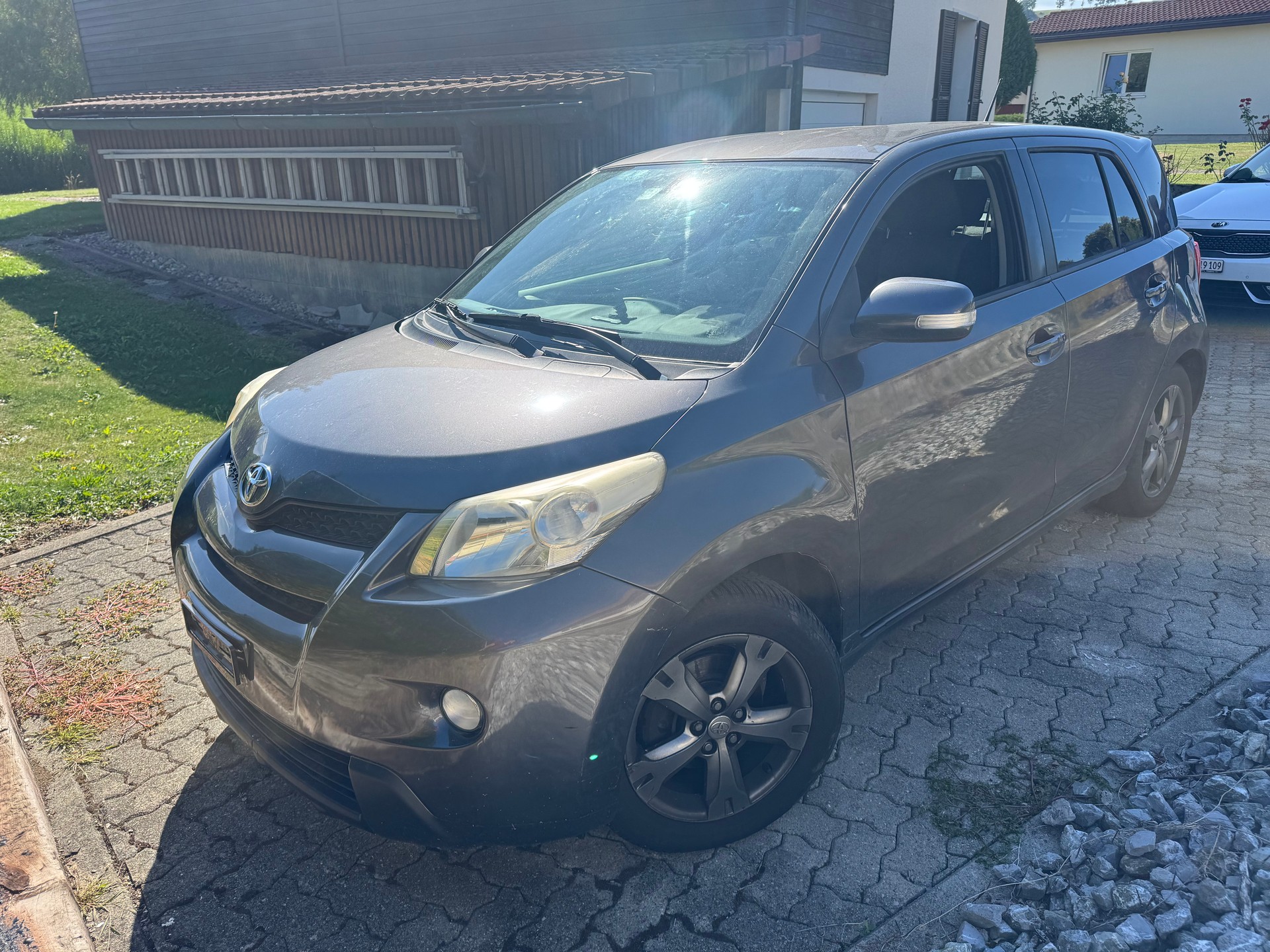 TOYOTA UrbanCruiser 1.33 Dual VVT-i Linea Terra-image-0