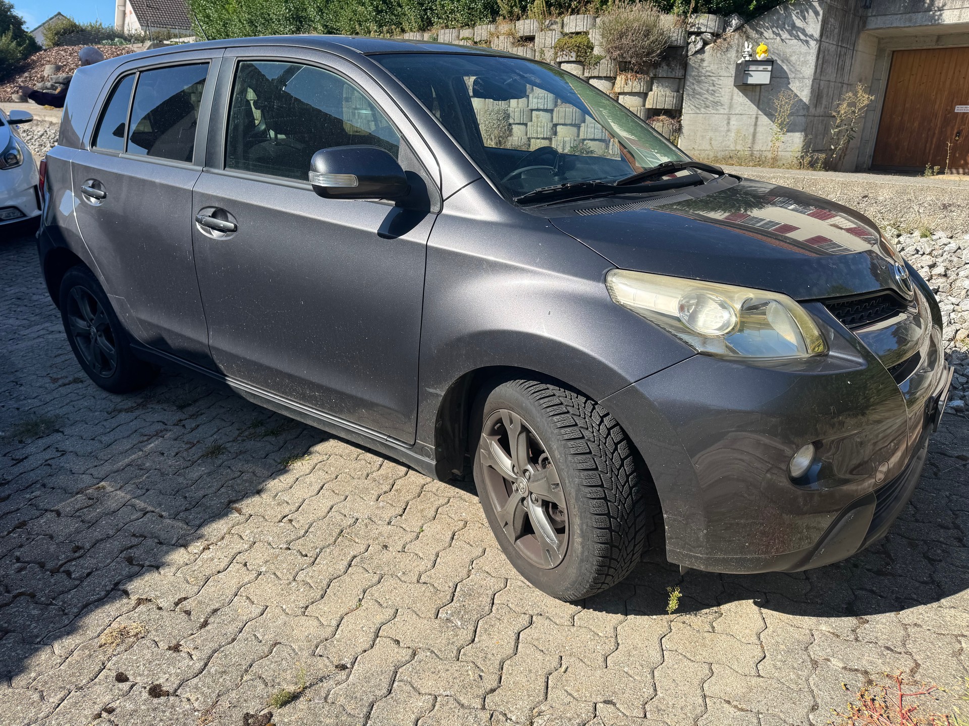 TOYOTA UrbanCruiser 1.33 Dual VVT-i Linea Terra-image-1