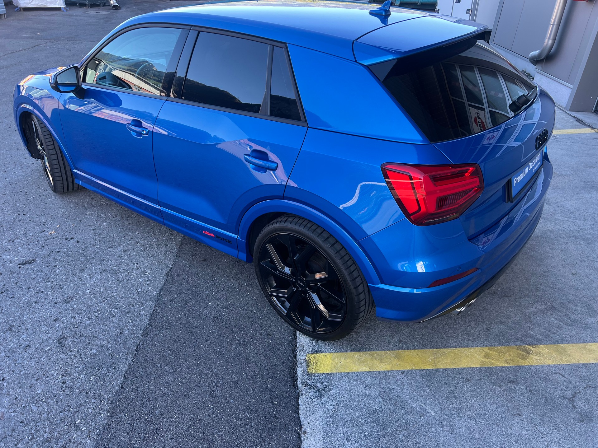AUDI Q2 2.0 TDI sport 4x4 S-tronic** Navigation * Leder * Alu 19 " * frisch ab MFK * 12/24 Monate Garantie möglich **-image-3