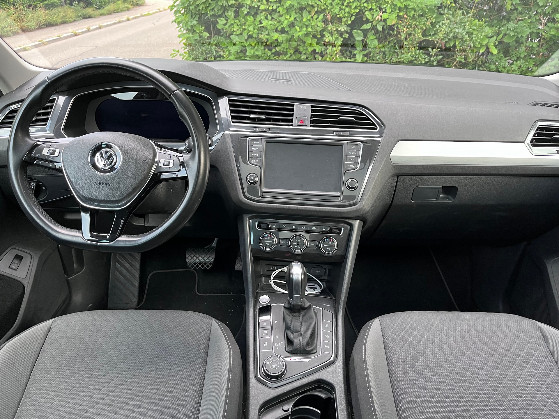 VW 2.0 TDI SCR Comfortline DSG-image-5