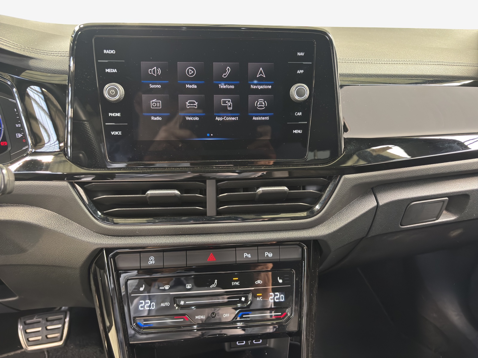 VW T-Roc 2.0 TSI R-Line DSG 4Motion-image-10