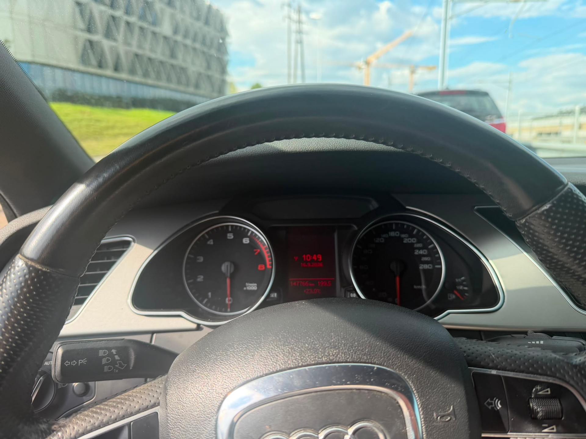 AUDI A5 Coupé 1.8 TFSI-image-6