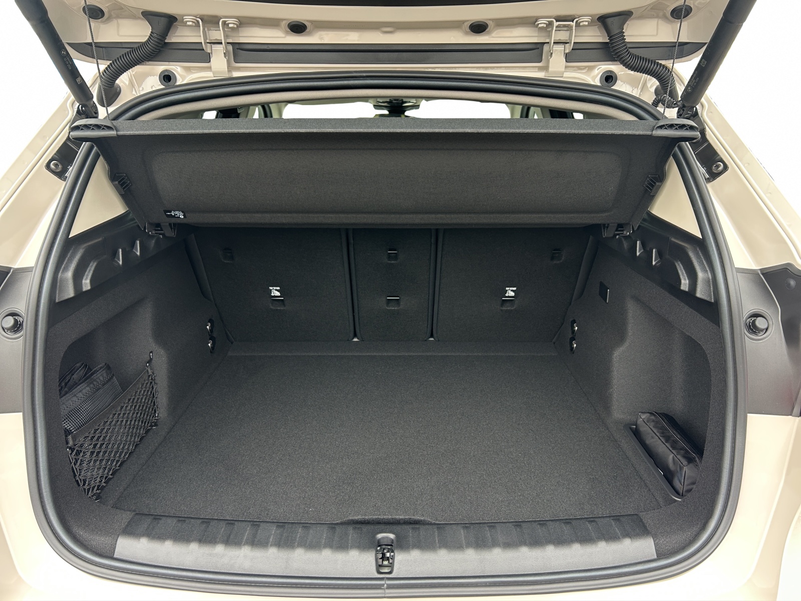 BMW X1 xDrive30e-image-19