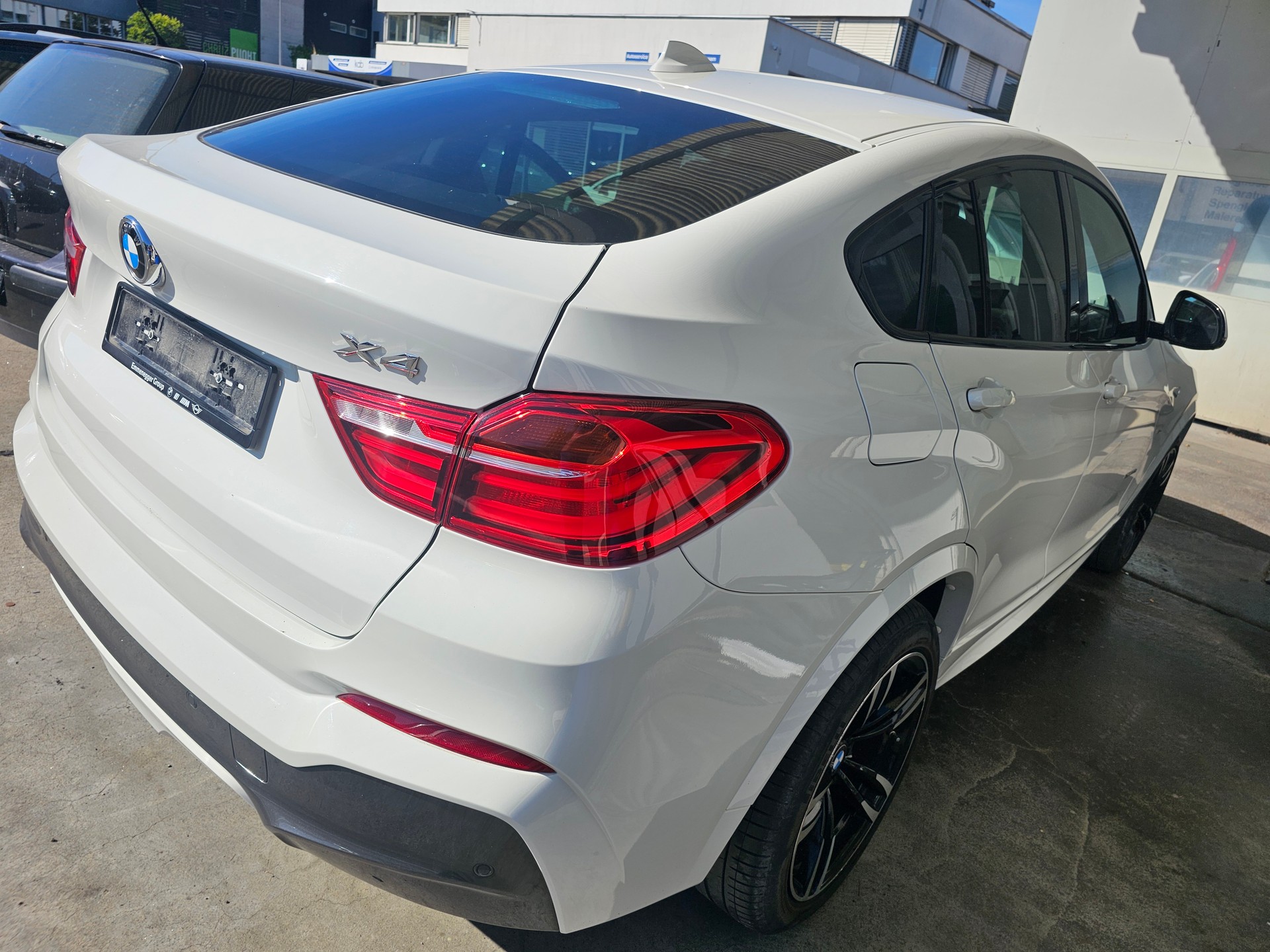 BMW X4 xDrive 20d M Sport Steptronic-image-5
