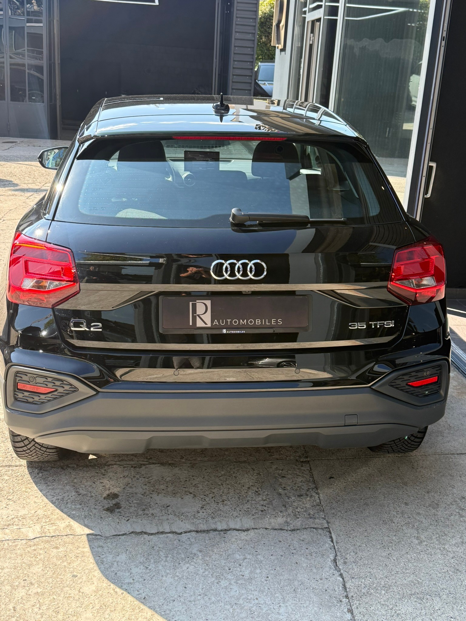 AUDI Q2 35 TFSI-image-16