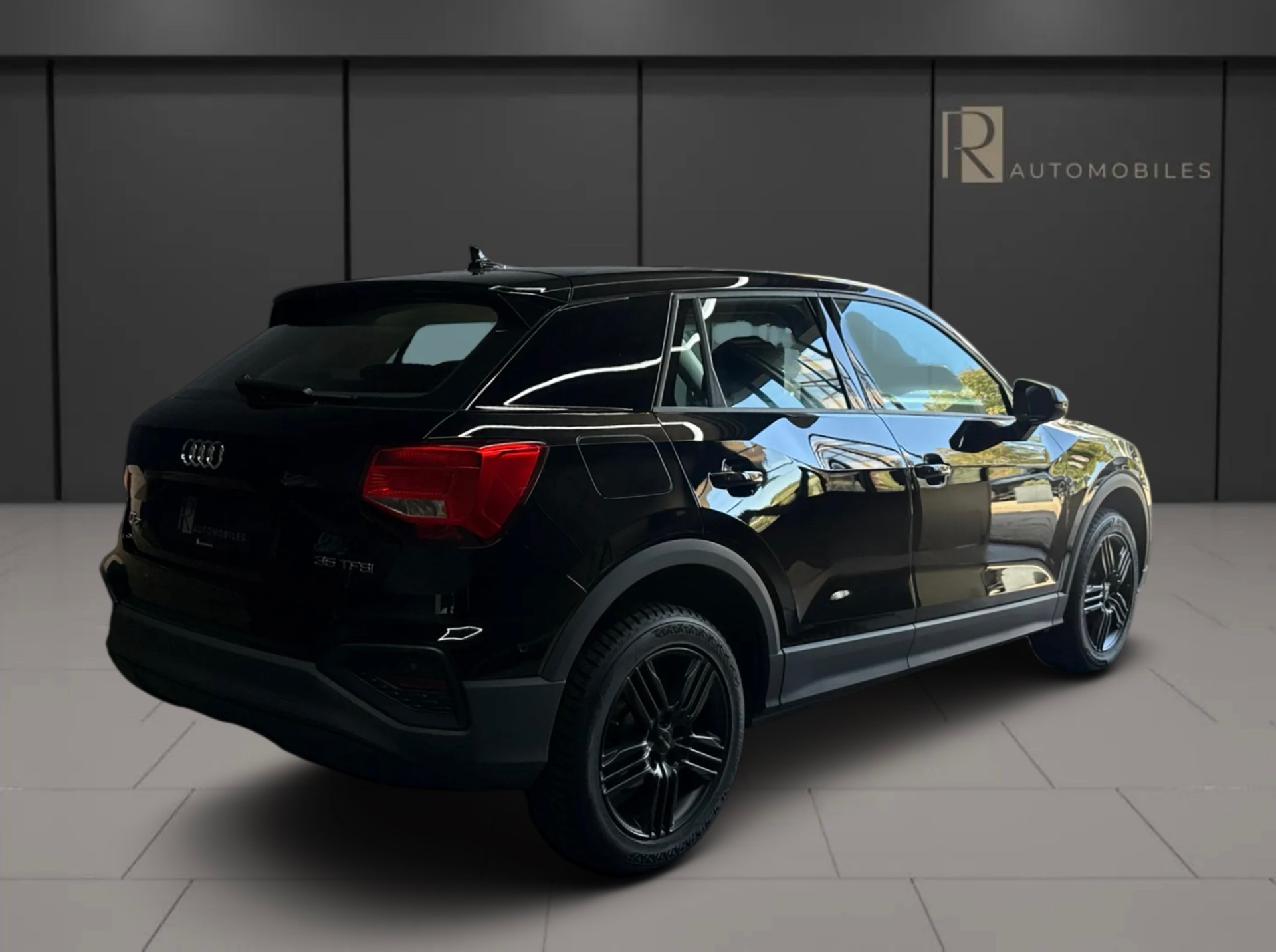 AUDI Q2 35 TFSI-image-2