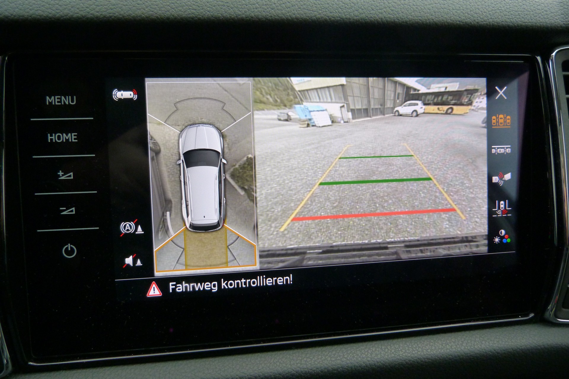 SKODA Kodiaq 2.0 TDI CR SportLine 4x4 DSG-image-9
