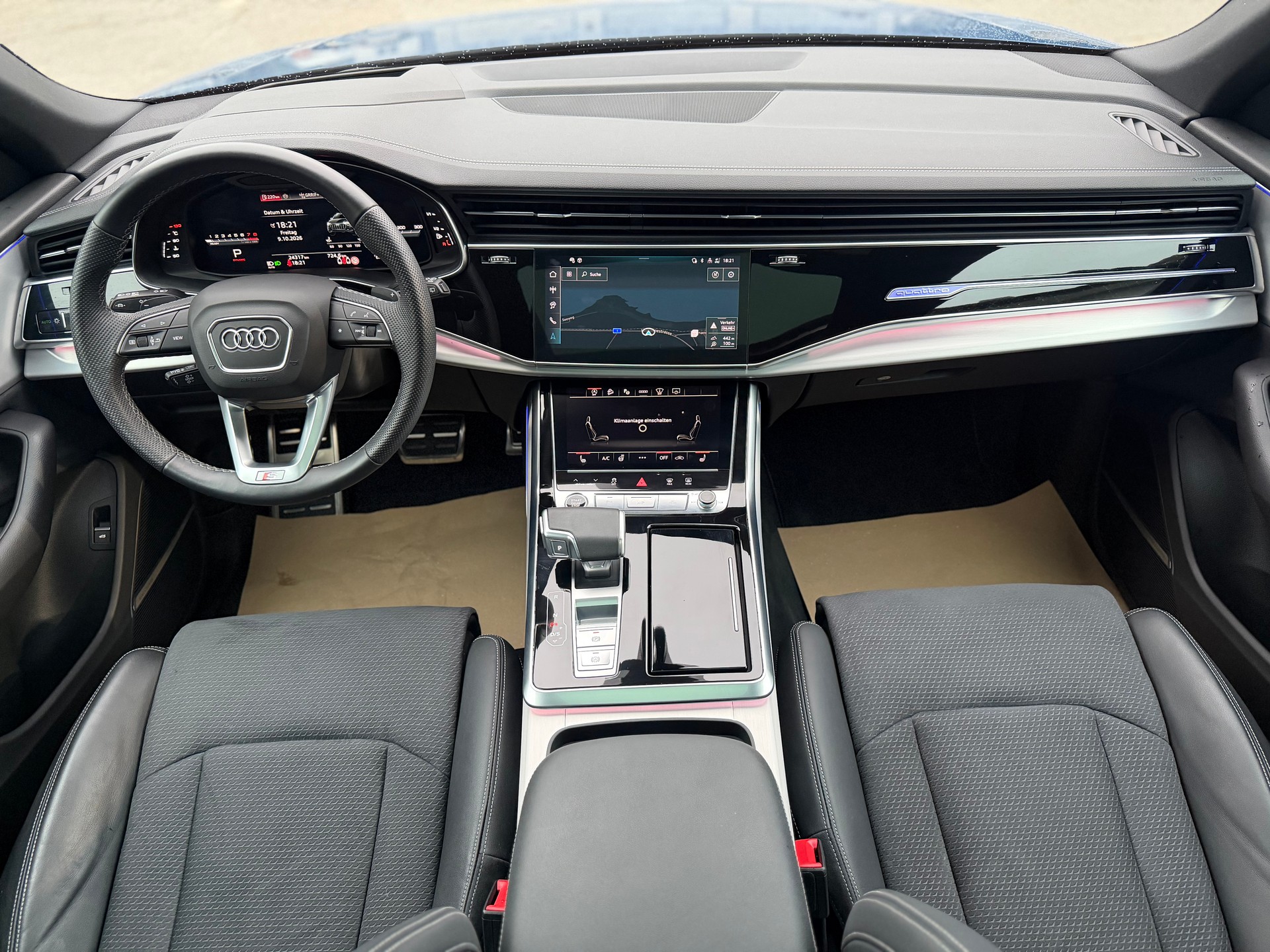 AUDI Q8 SUV 55 TFSI quattro tiptronic-image-12