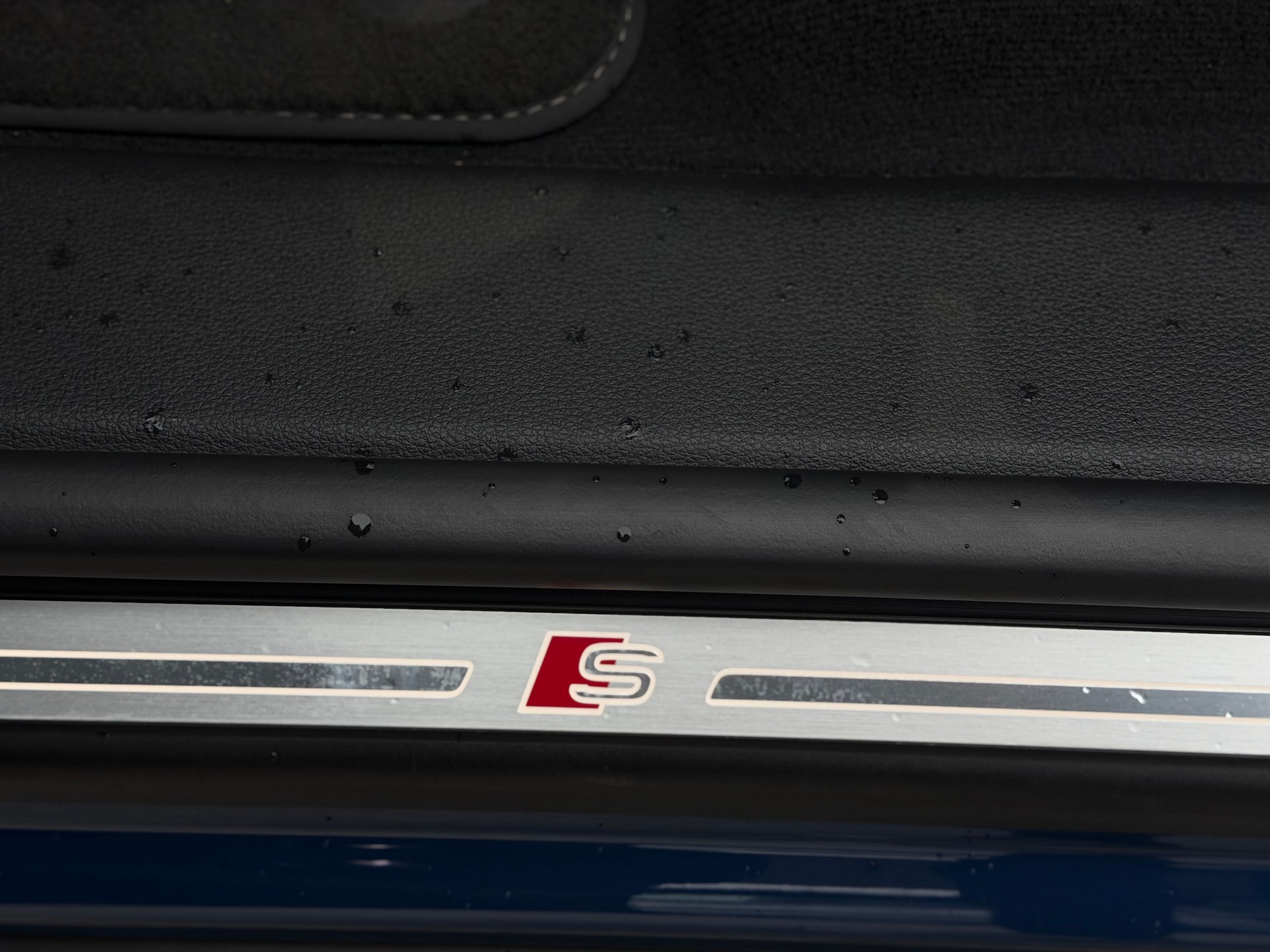 AUDI Q8 SUV 55 TFSI quattro tiptronic-image-27