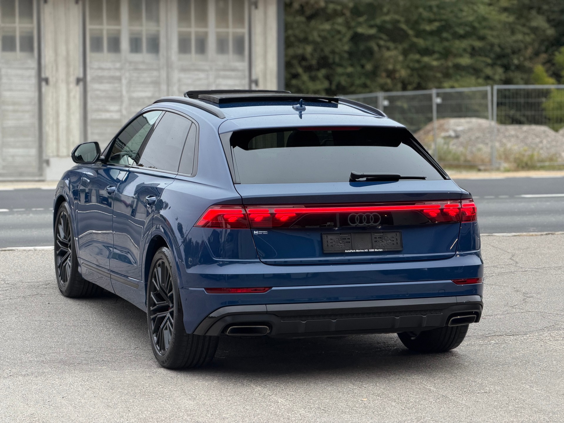 AUDI Q8 SUV 55 TFSI quattro tiptronic-image-6