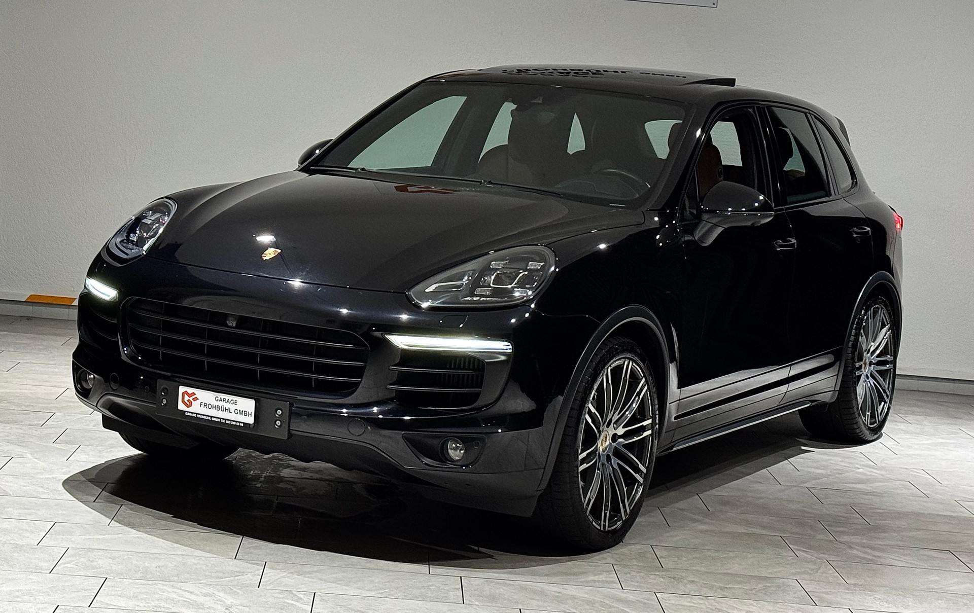 PORSCHE Cayenne S | 1.Hand | Approved Garantie |-image-0