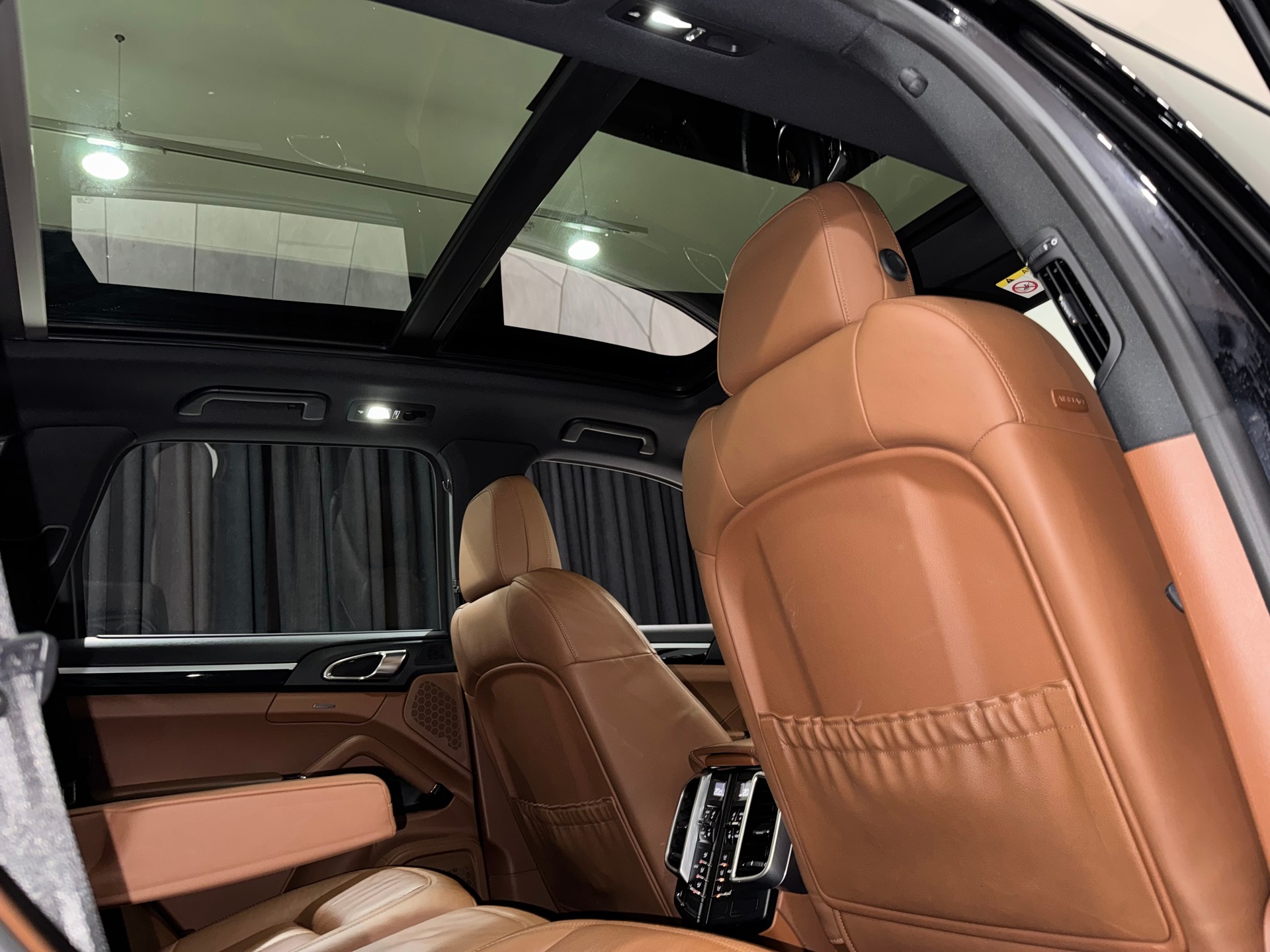 PORSCHE Cayenne S | 1.Hand | Approved Garantie |-image-15